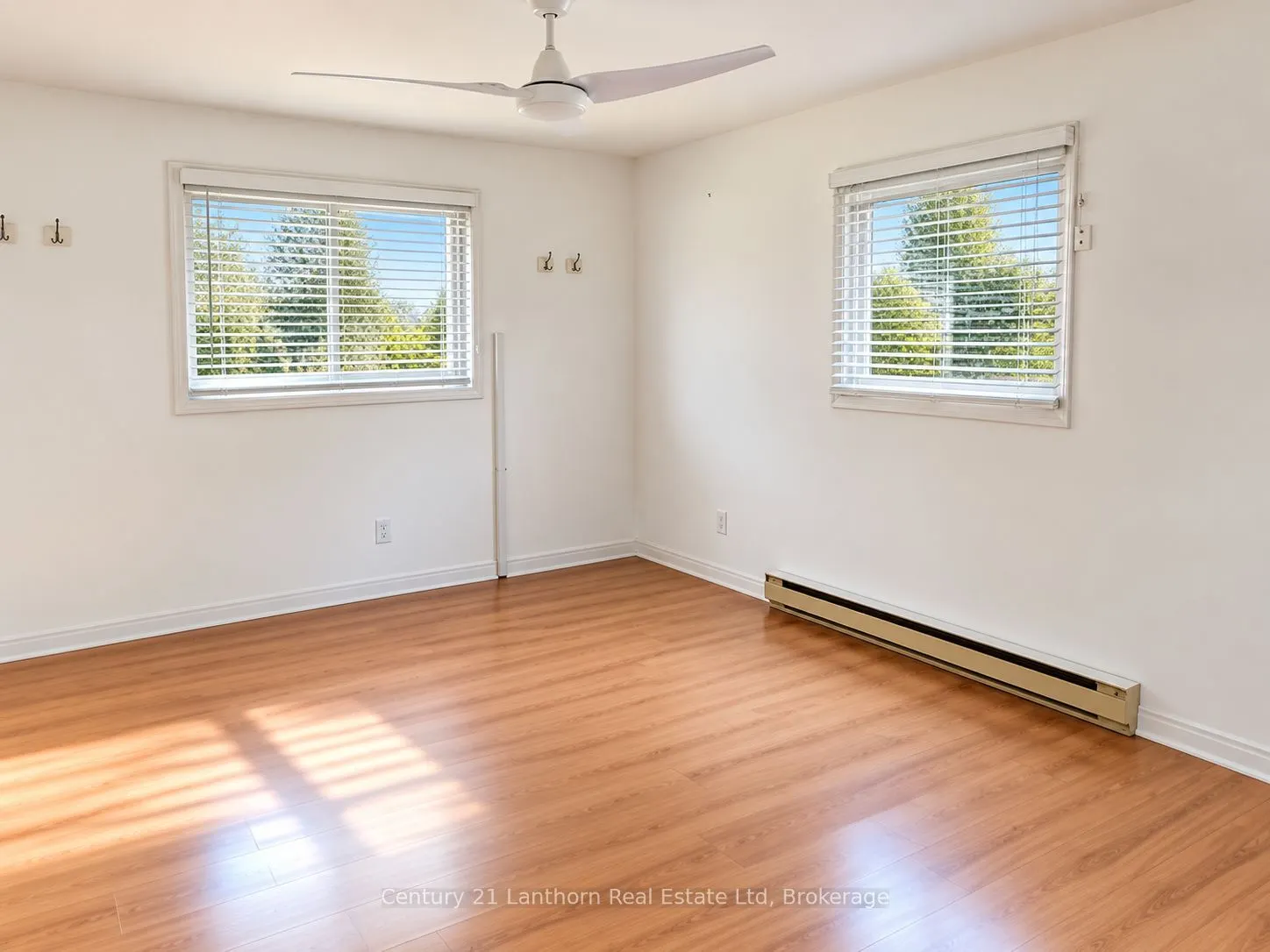 27 Willow Point Road