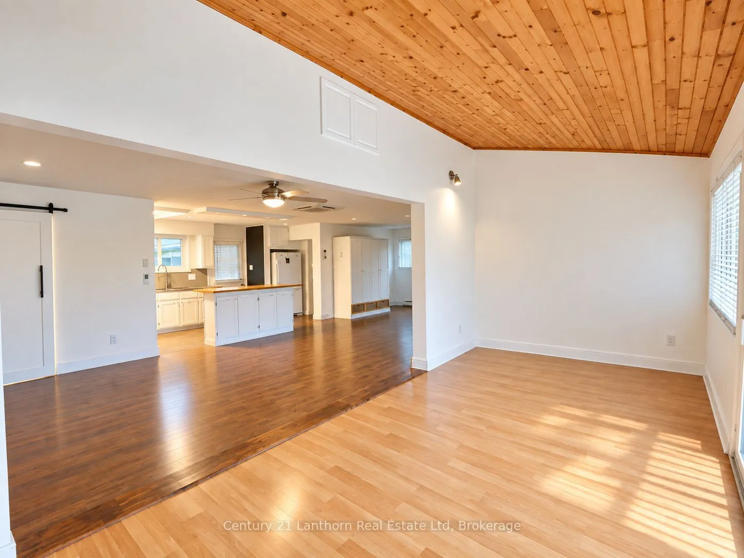 27 Willow Point Road