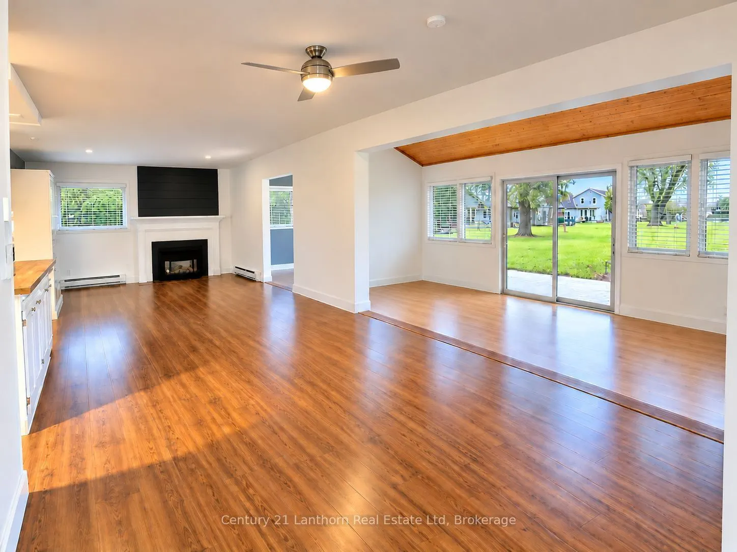 27 Willow Point Road
