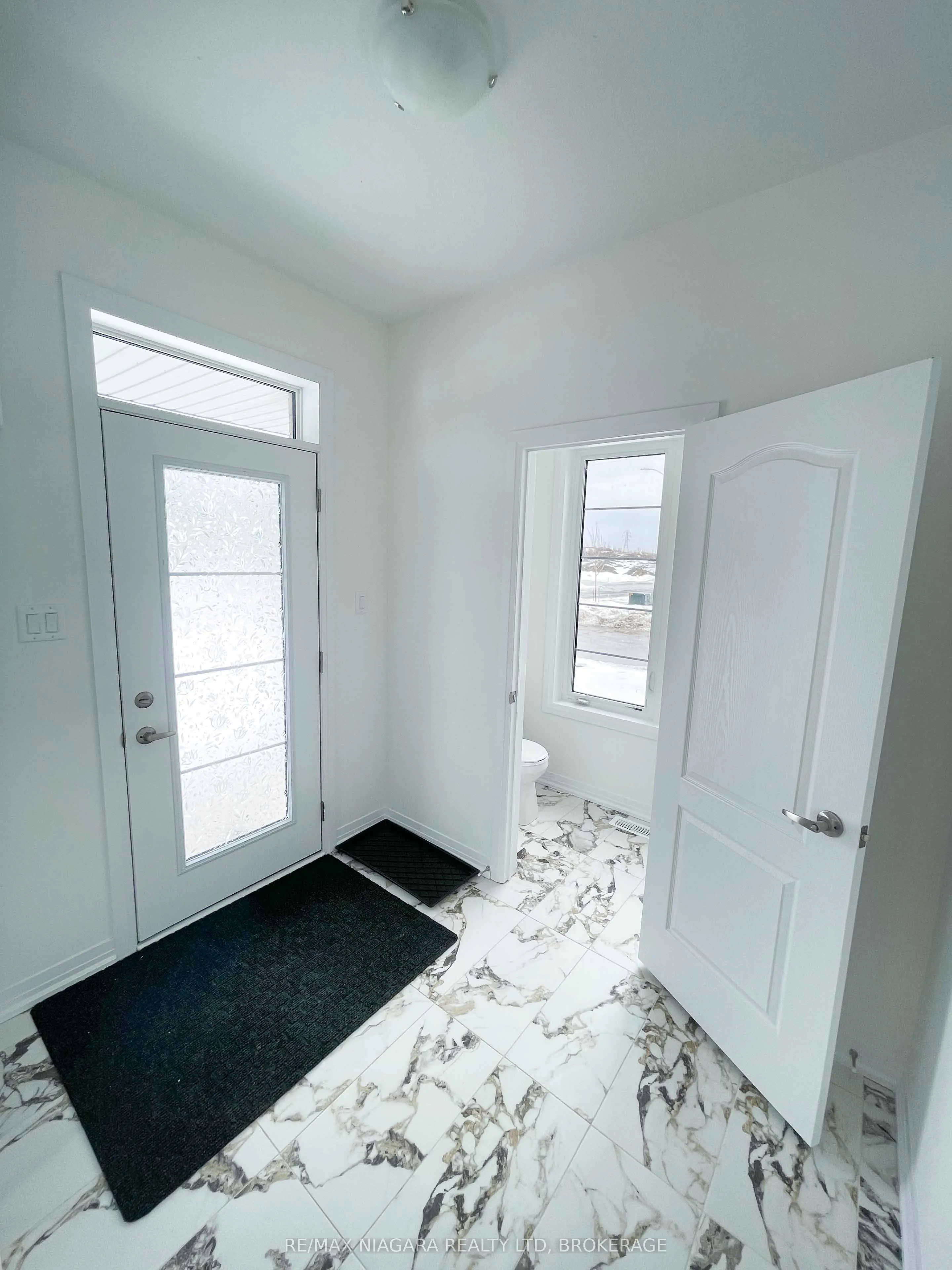 15 Peach Street #23