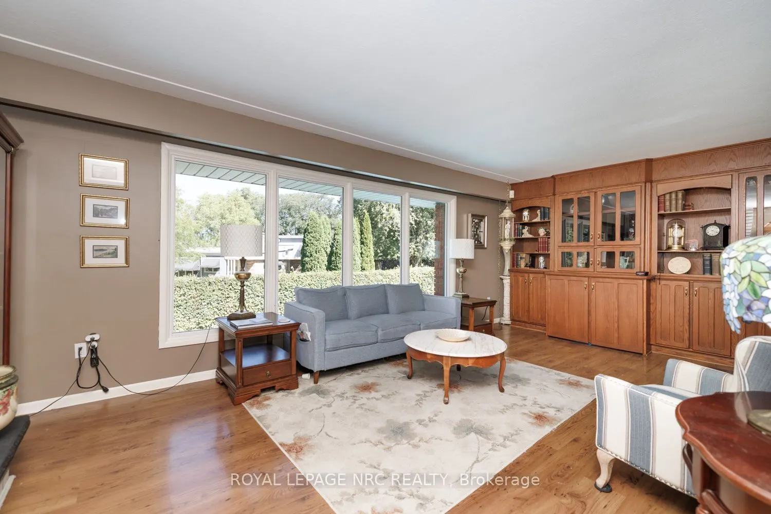 2 Glenbrae Avenue