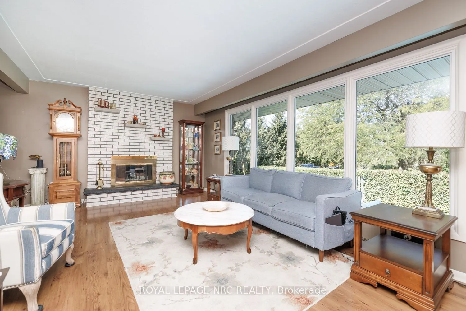 2 Glenbrae Avenue