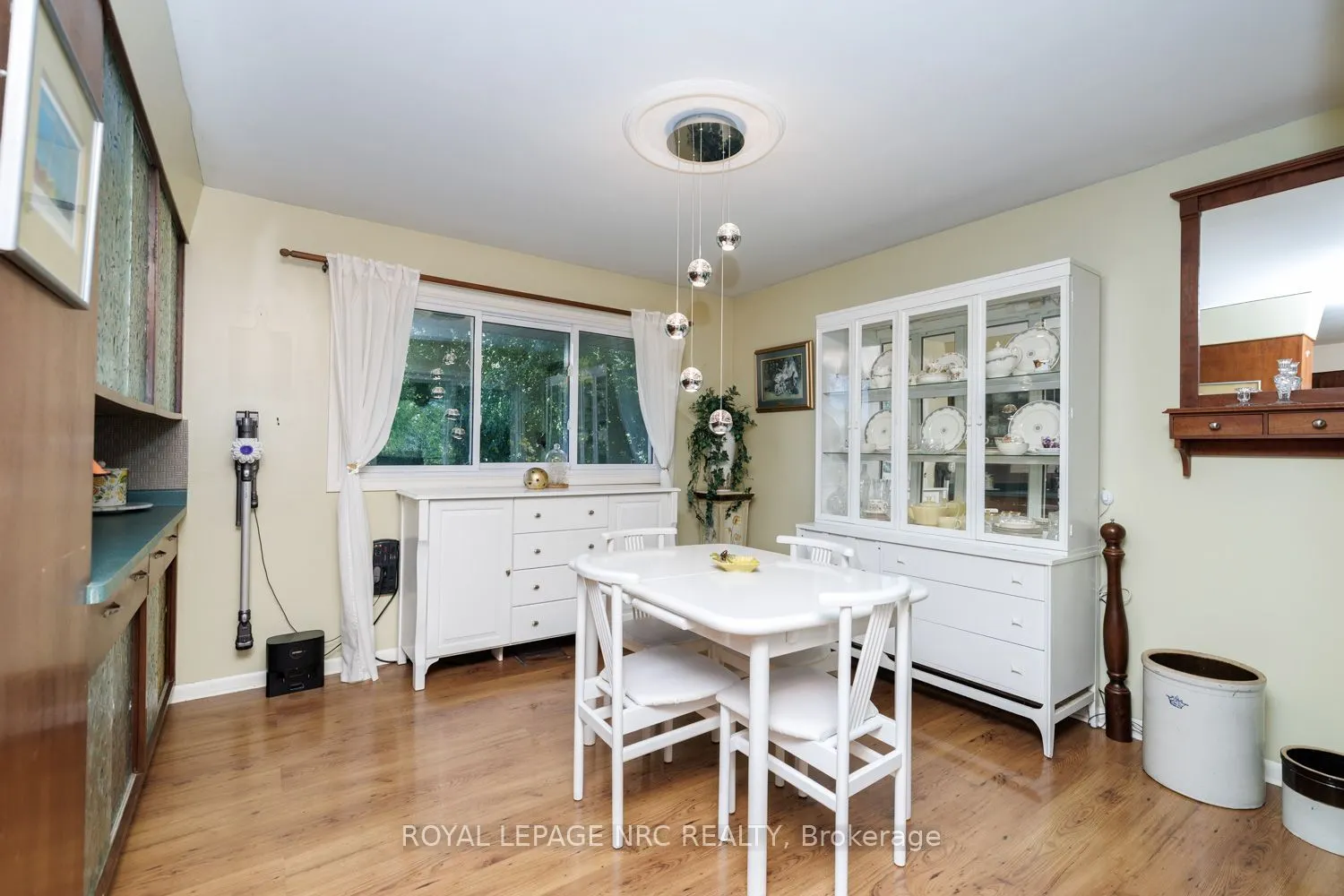 2 Glenbrae Avenue