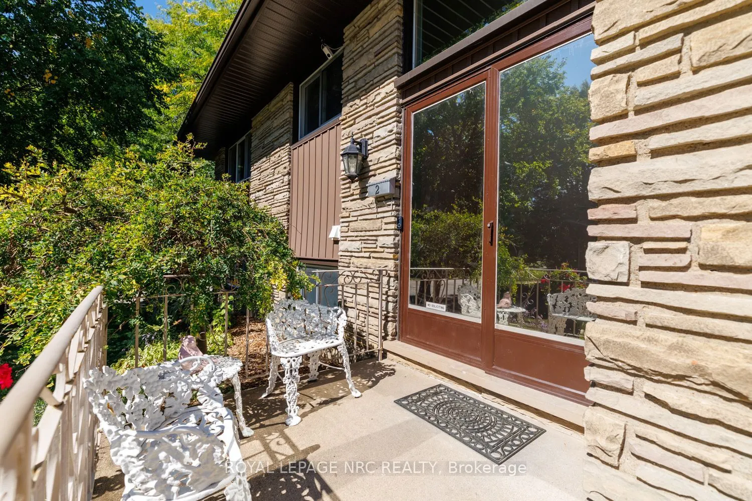 2 Glenbrae Avenue