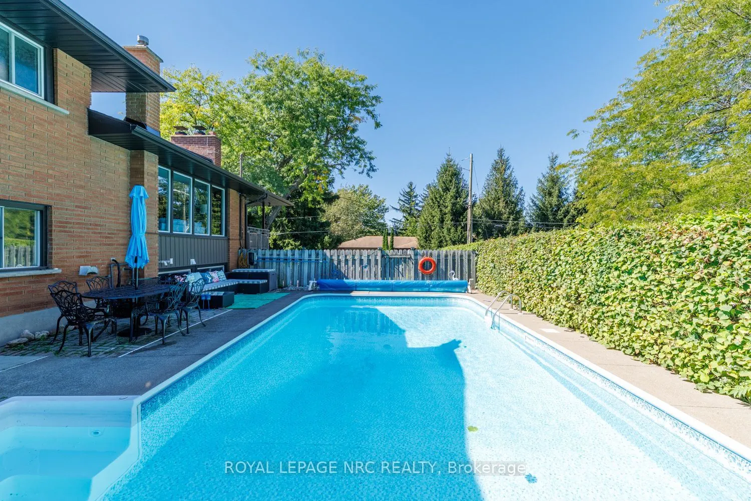 2 Glenbrae Avenue