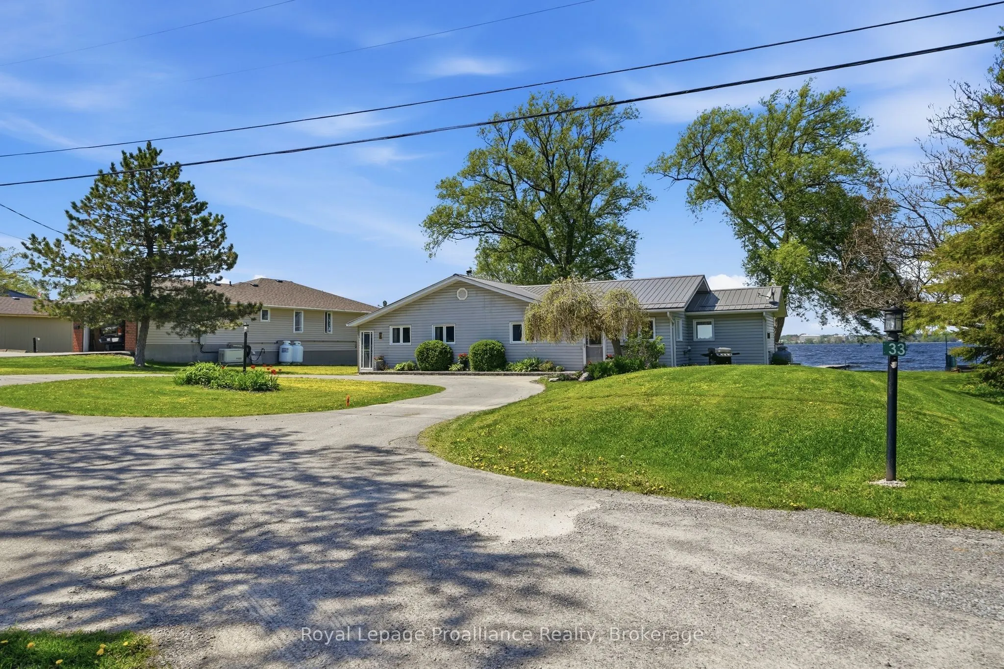 33 Peats Point Lane