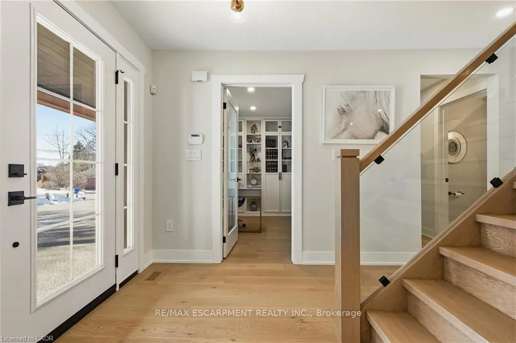 204 Fallingbrook Drive