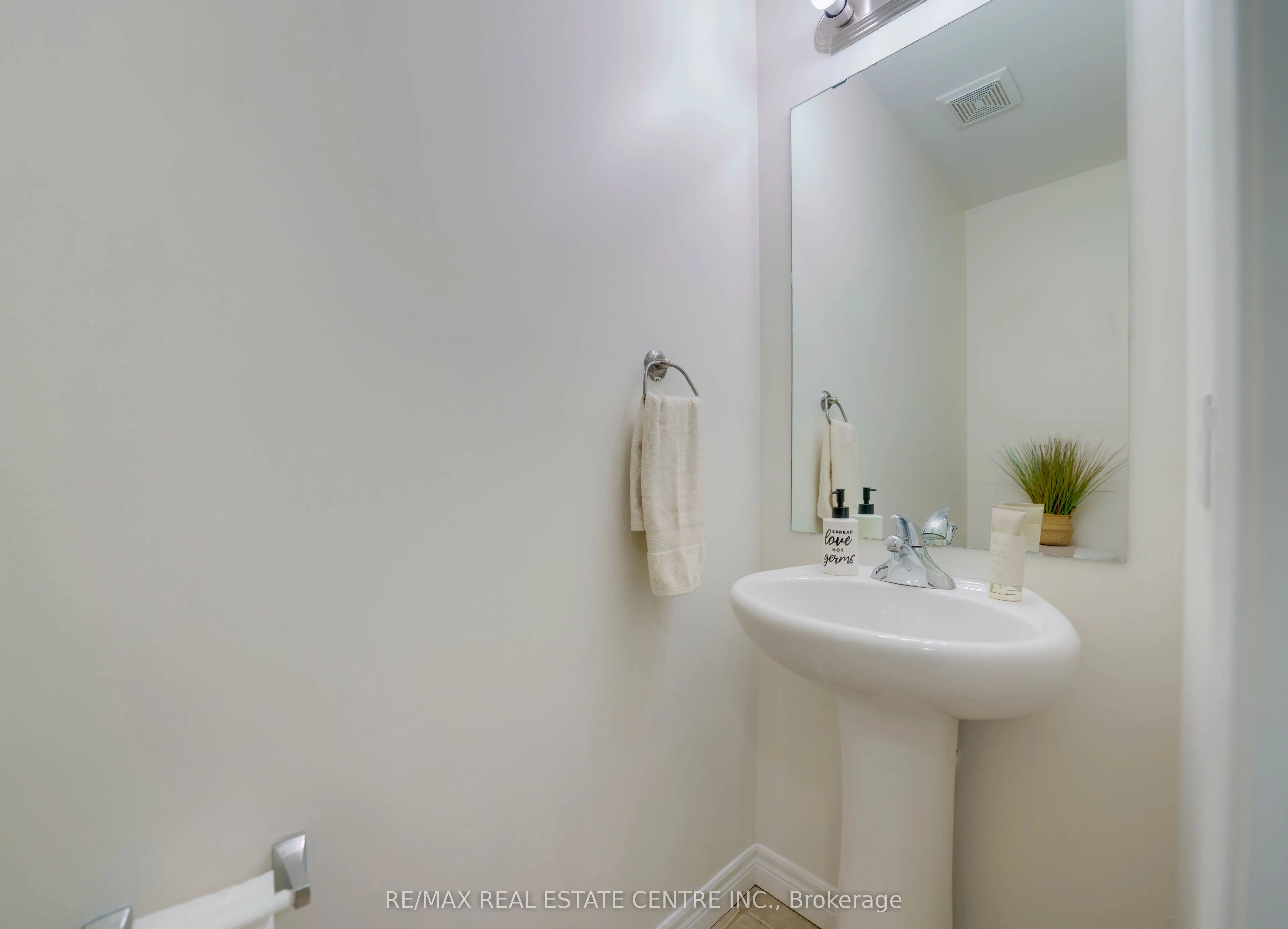 68A Main Street N #36