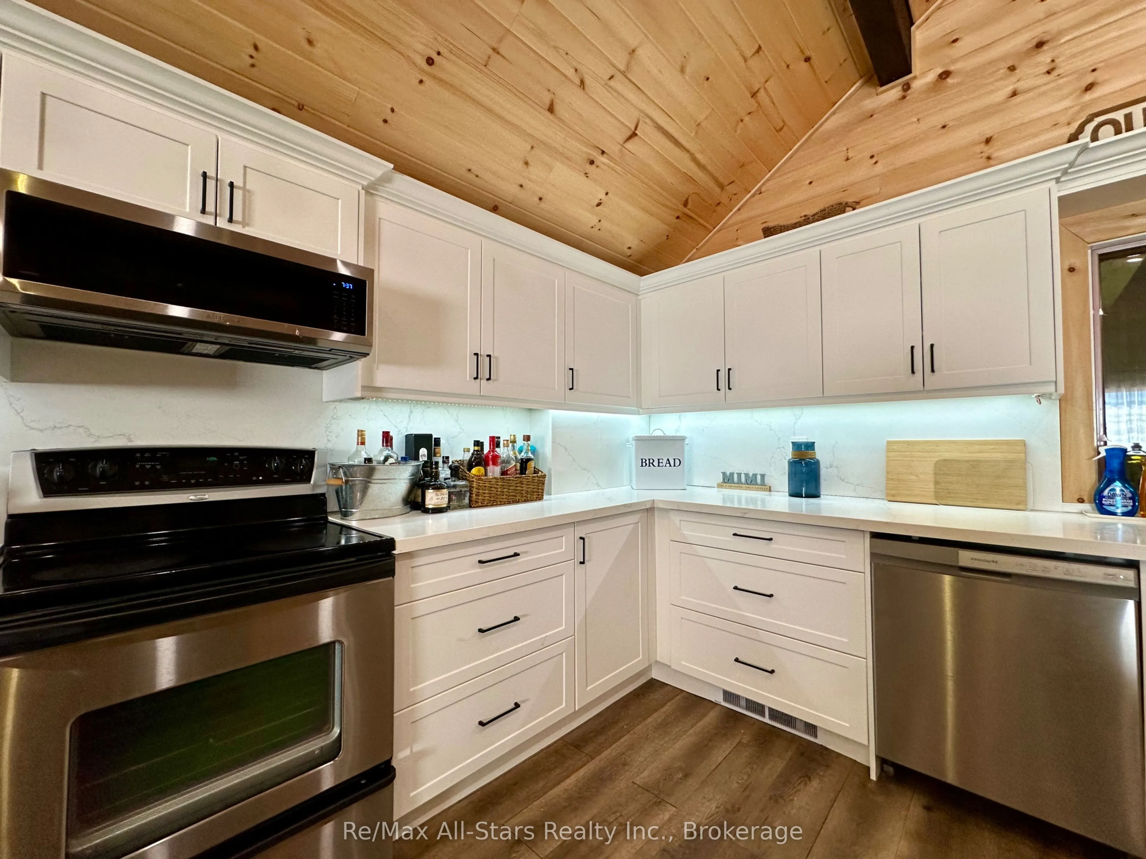 1284 REYNOLDS Road