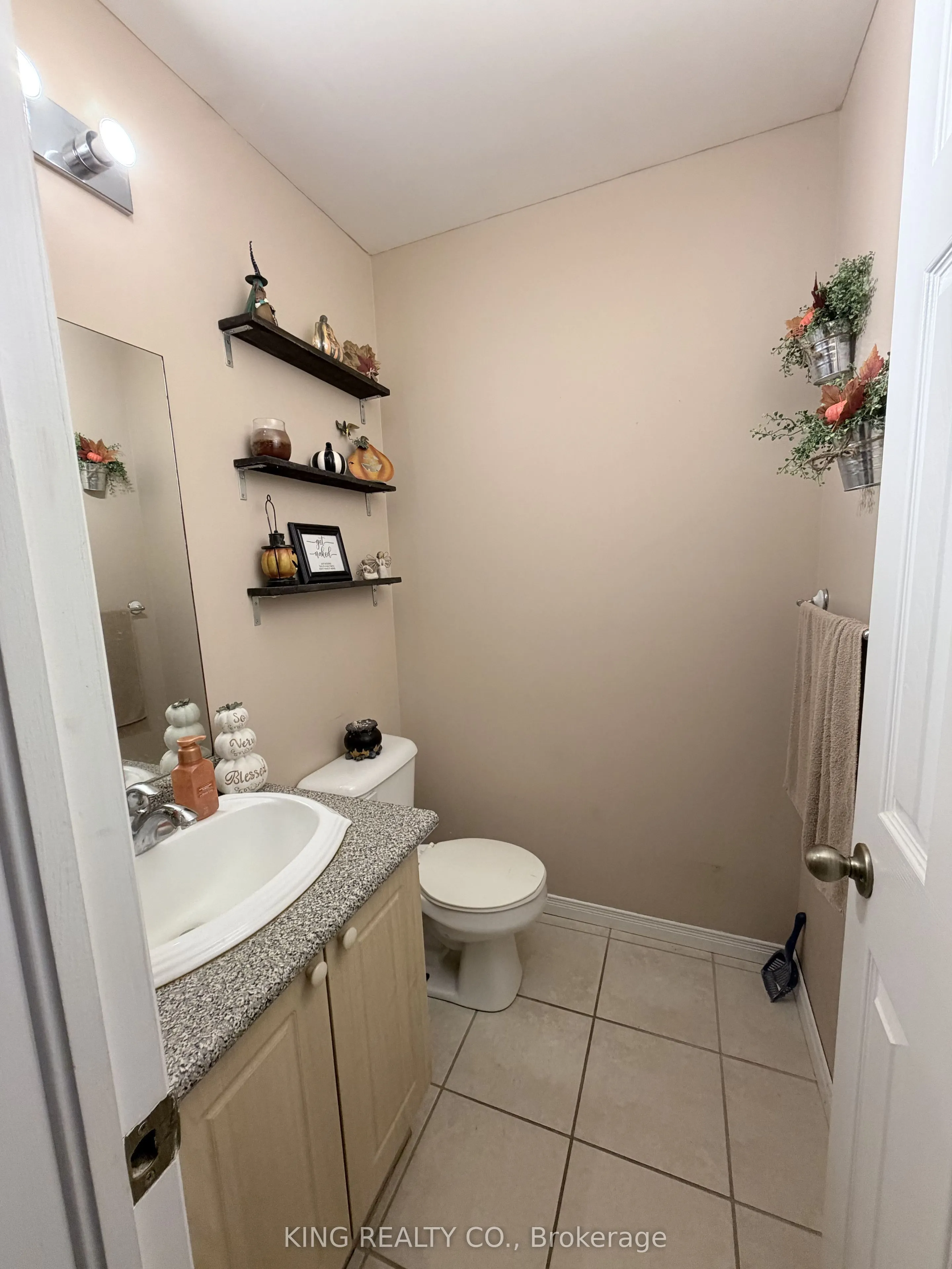 235 Saginaw Parkway #78