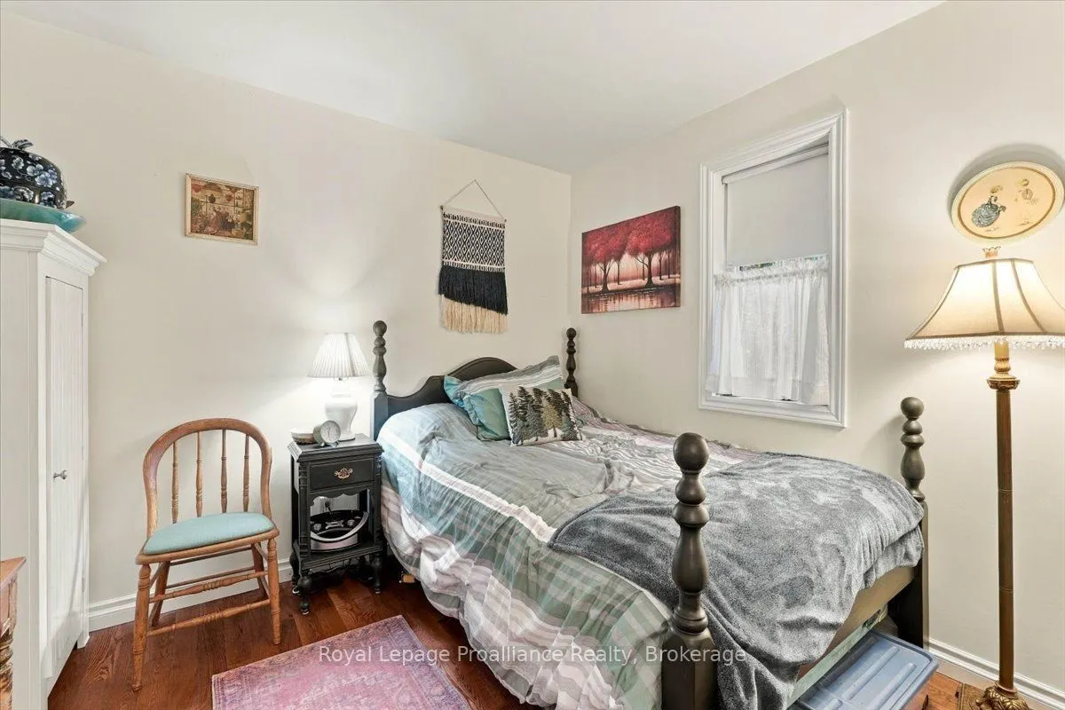33 Lesley Drive
