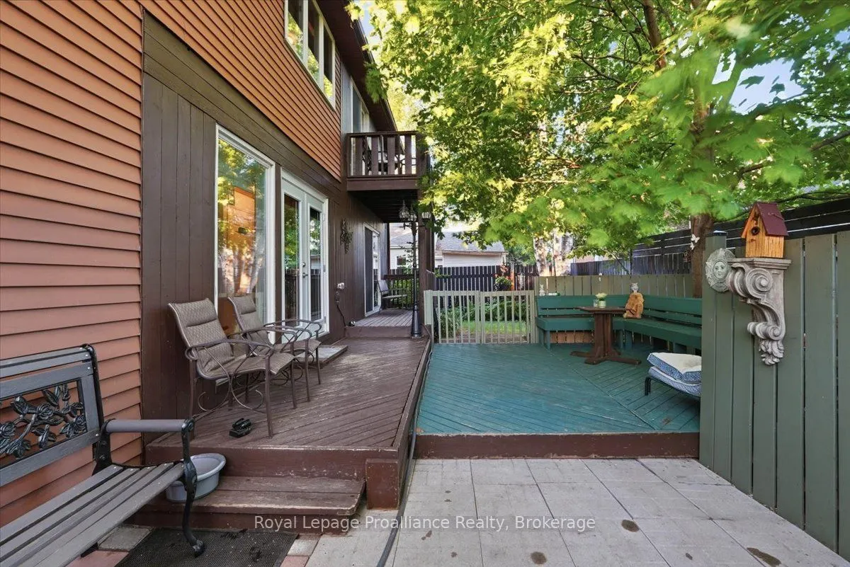 33 Lesley Drive