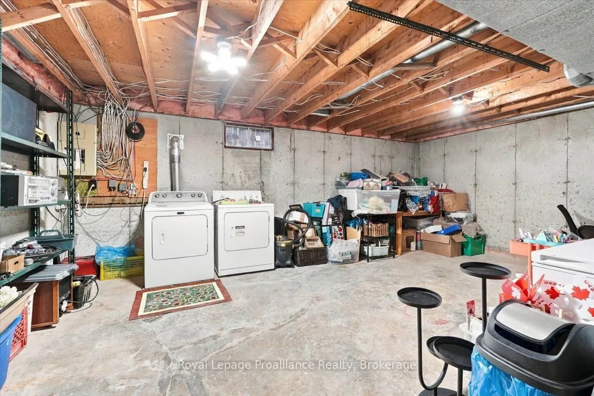 33 Lesley Drive