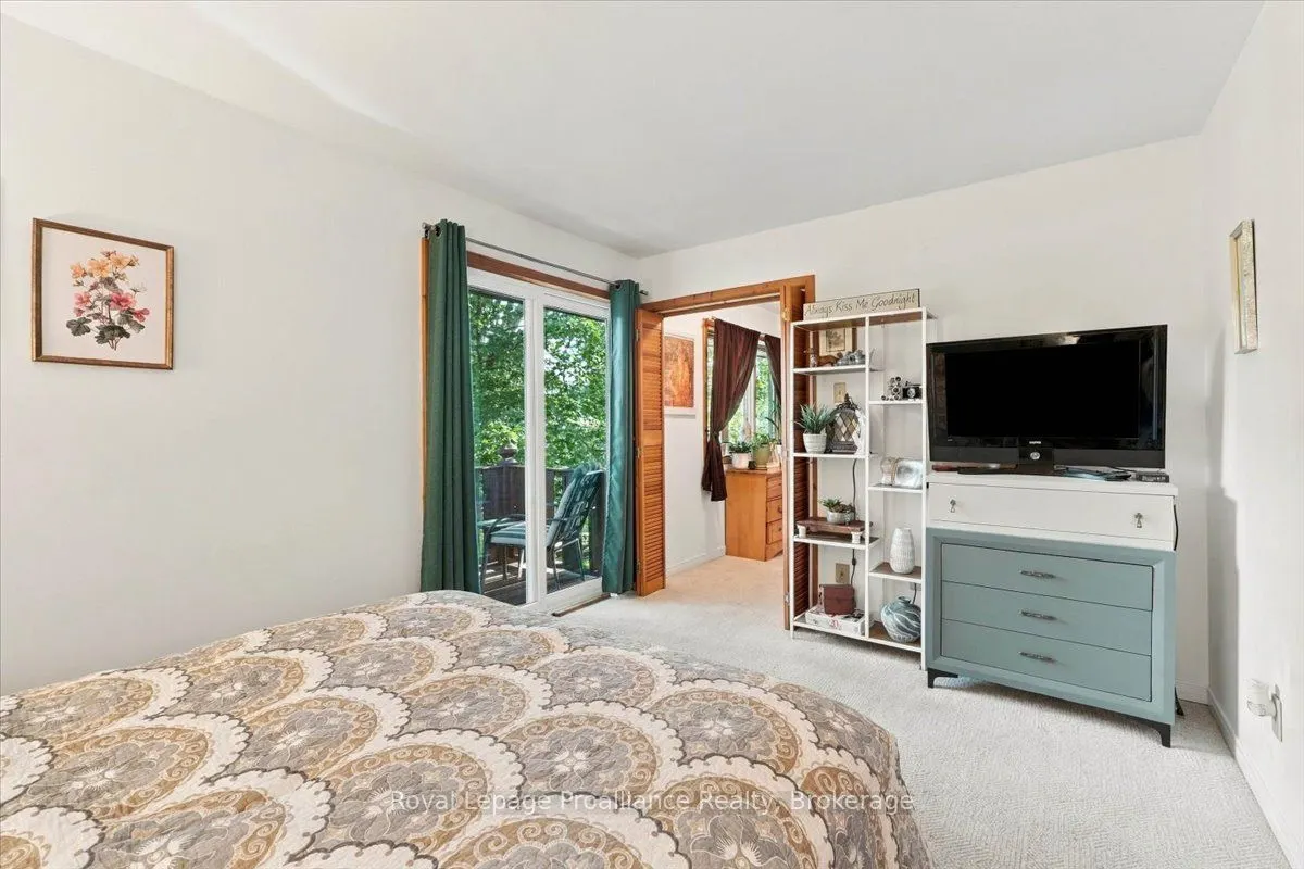 33 Lesley Drive