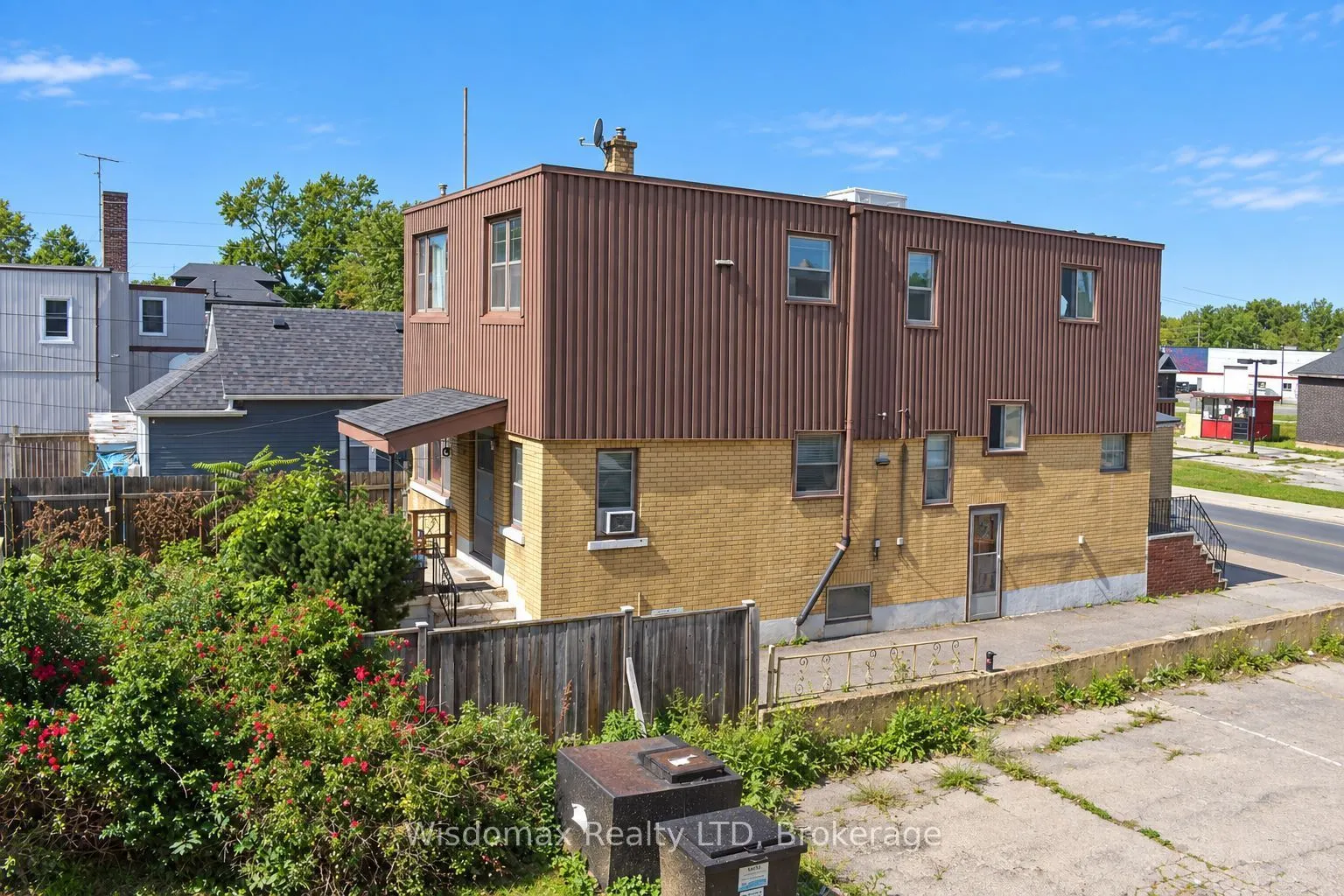 4816 BRIDGE Street