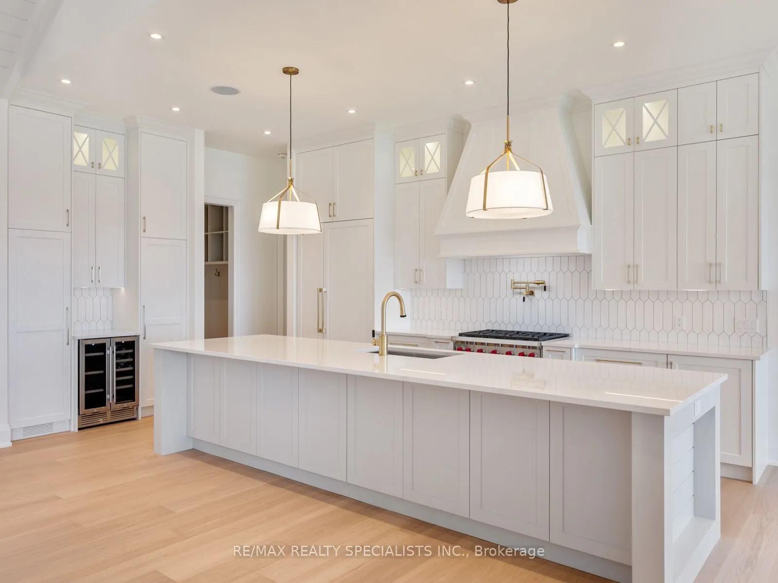 12 ROMANY RANCH Road