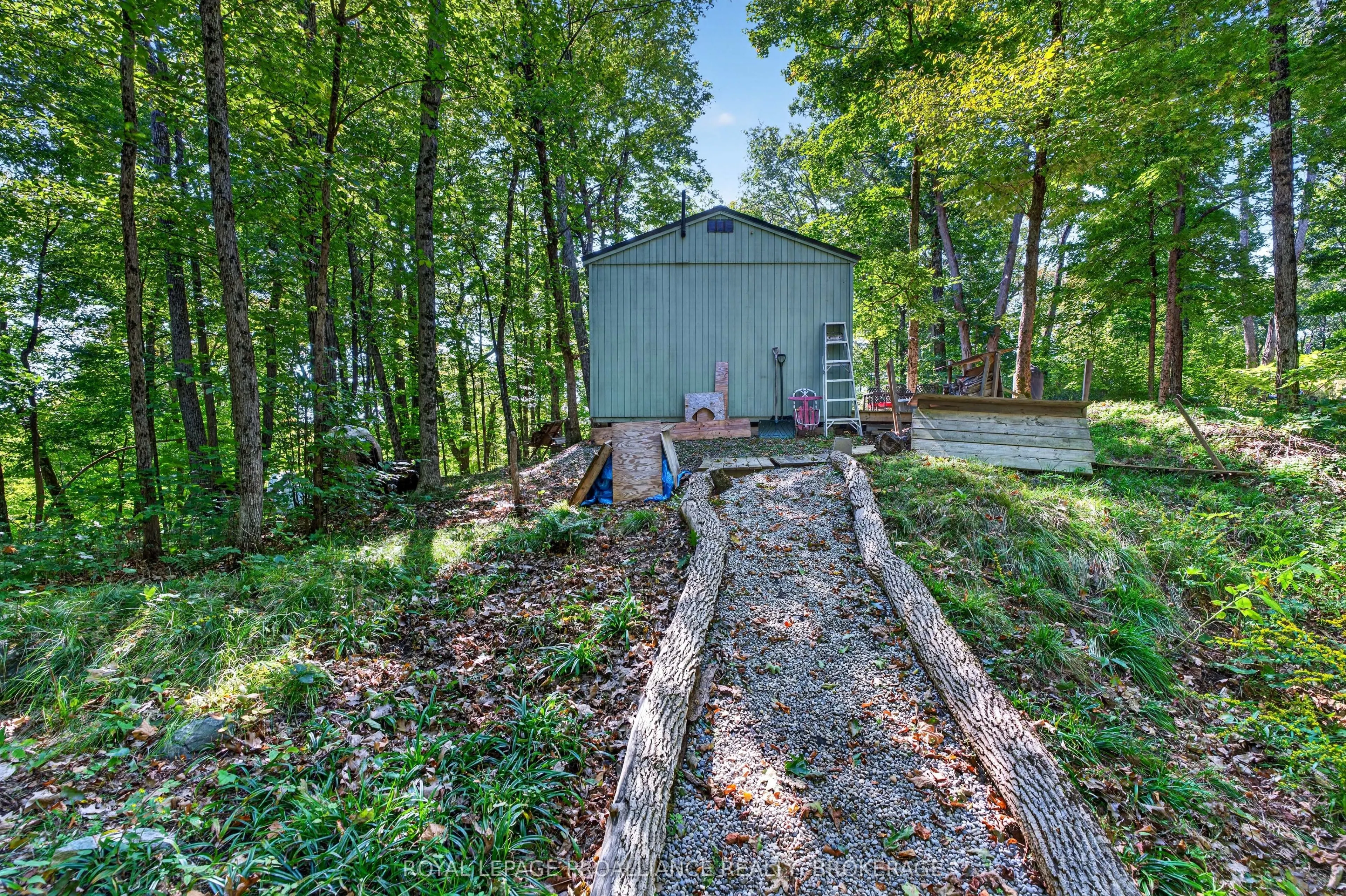 1057 Forest Lane