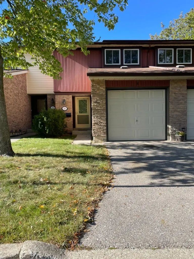 2 Worton Avenue #18