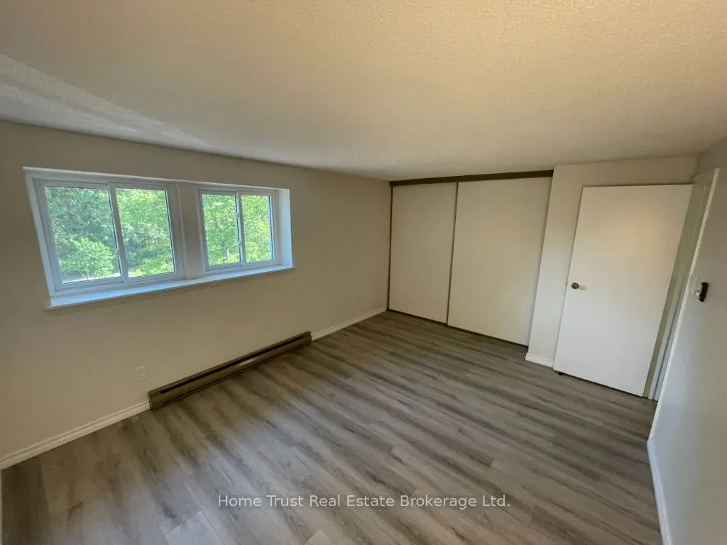 2 Worton Avenue #18