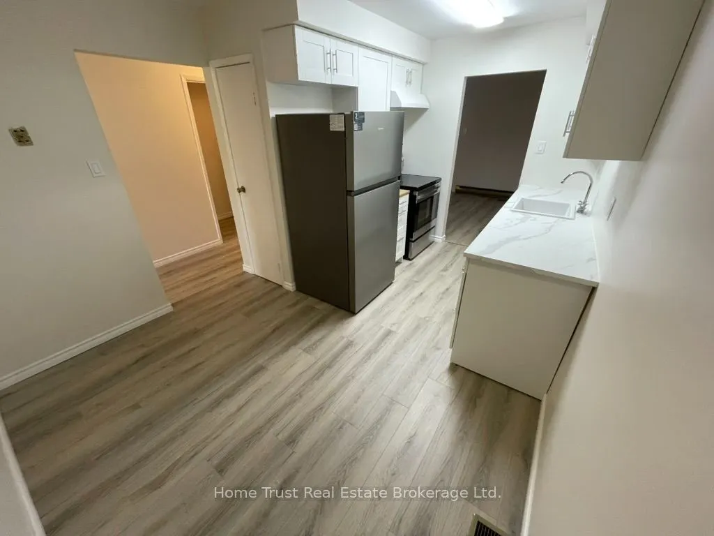 2 Worton Avenue #18