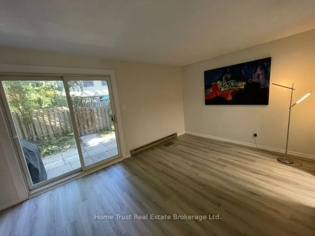 2 Worton Avenue #18