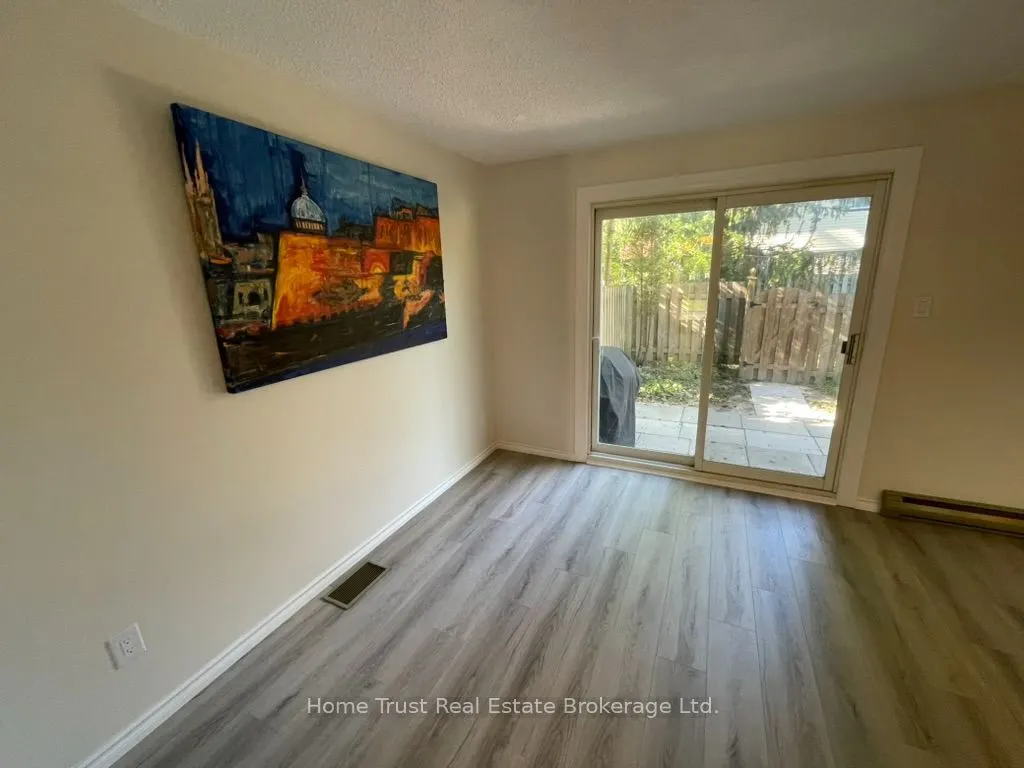 2 Worton Avenue #18