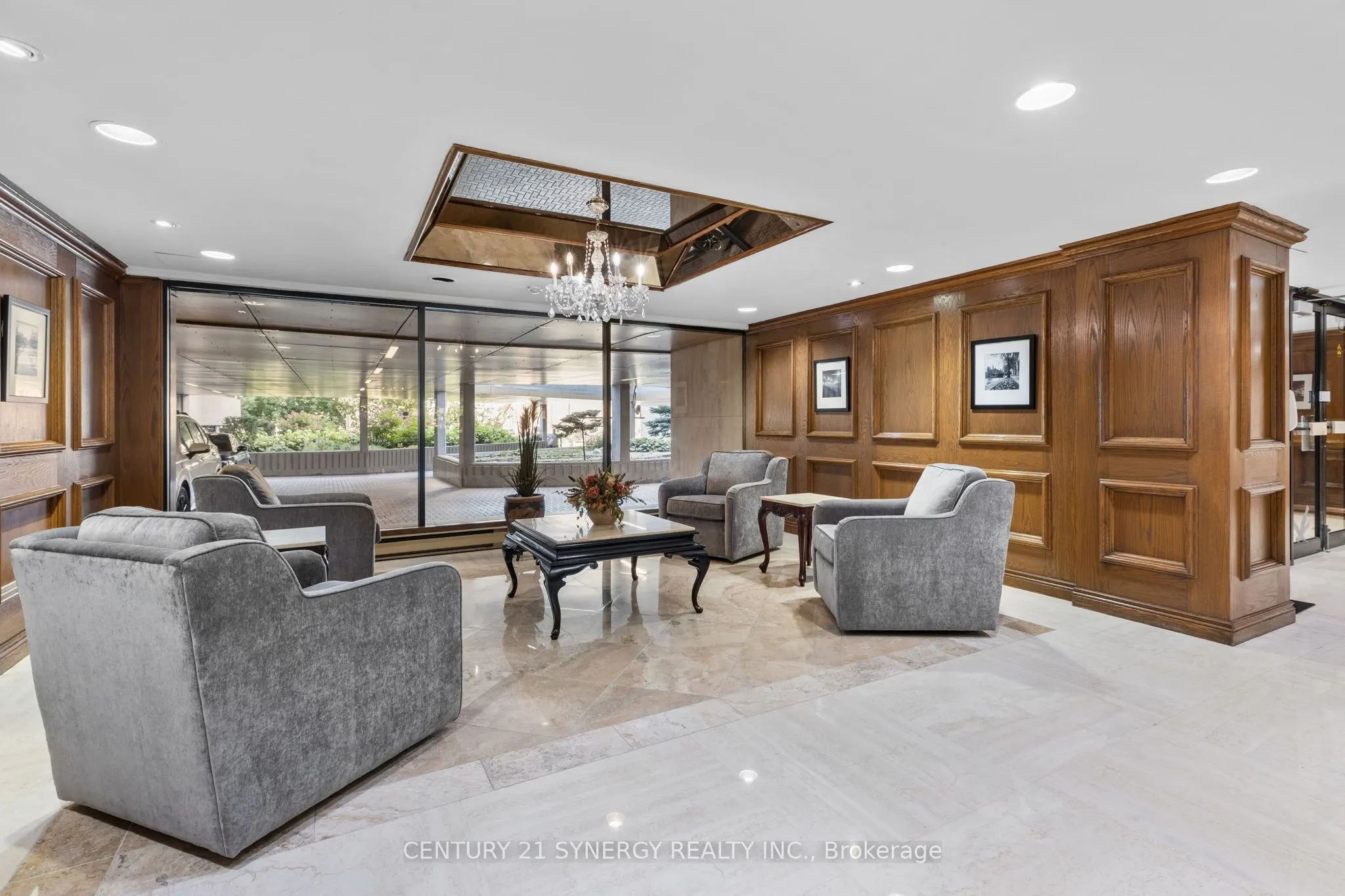 530 Laurier Avenue W #1605