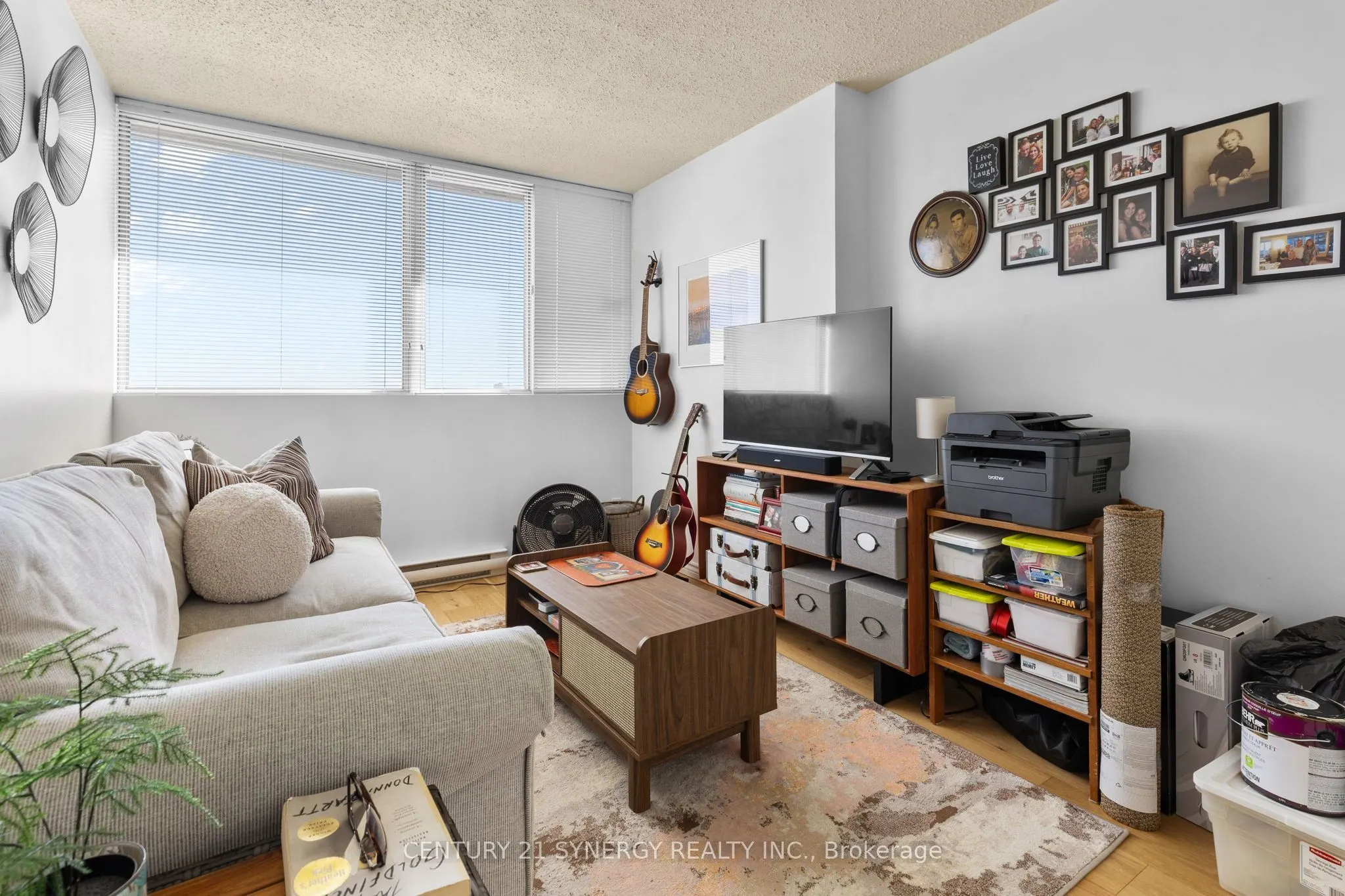 530 Laurier Avenue W #1605