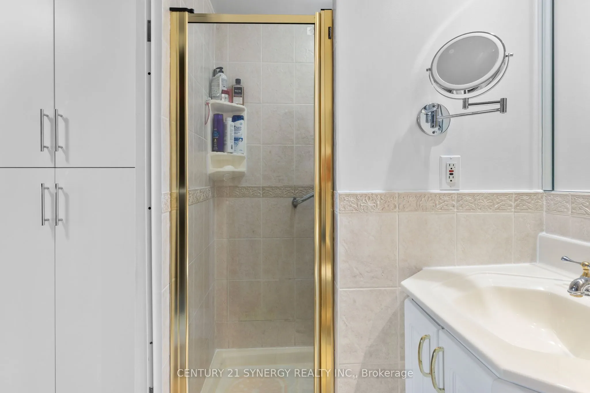 530 Laurier Avenue W #1605