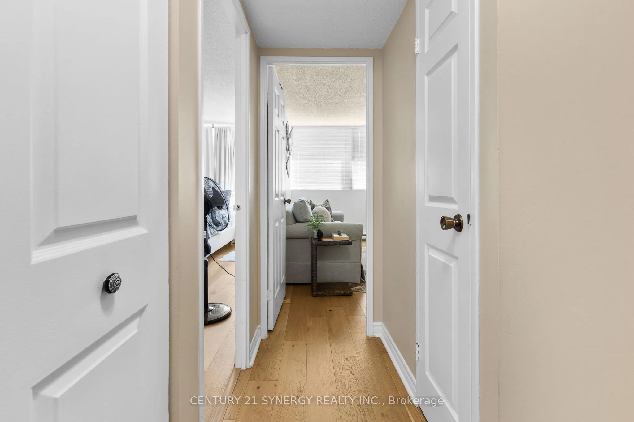 530 Laurier Avenue W #1605