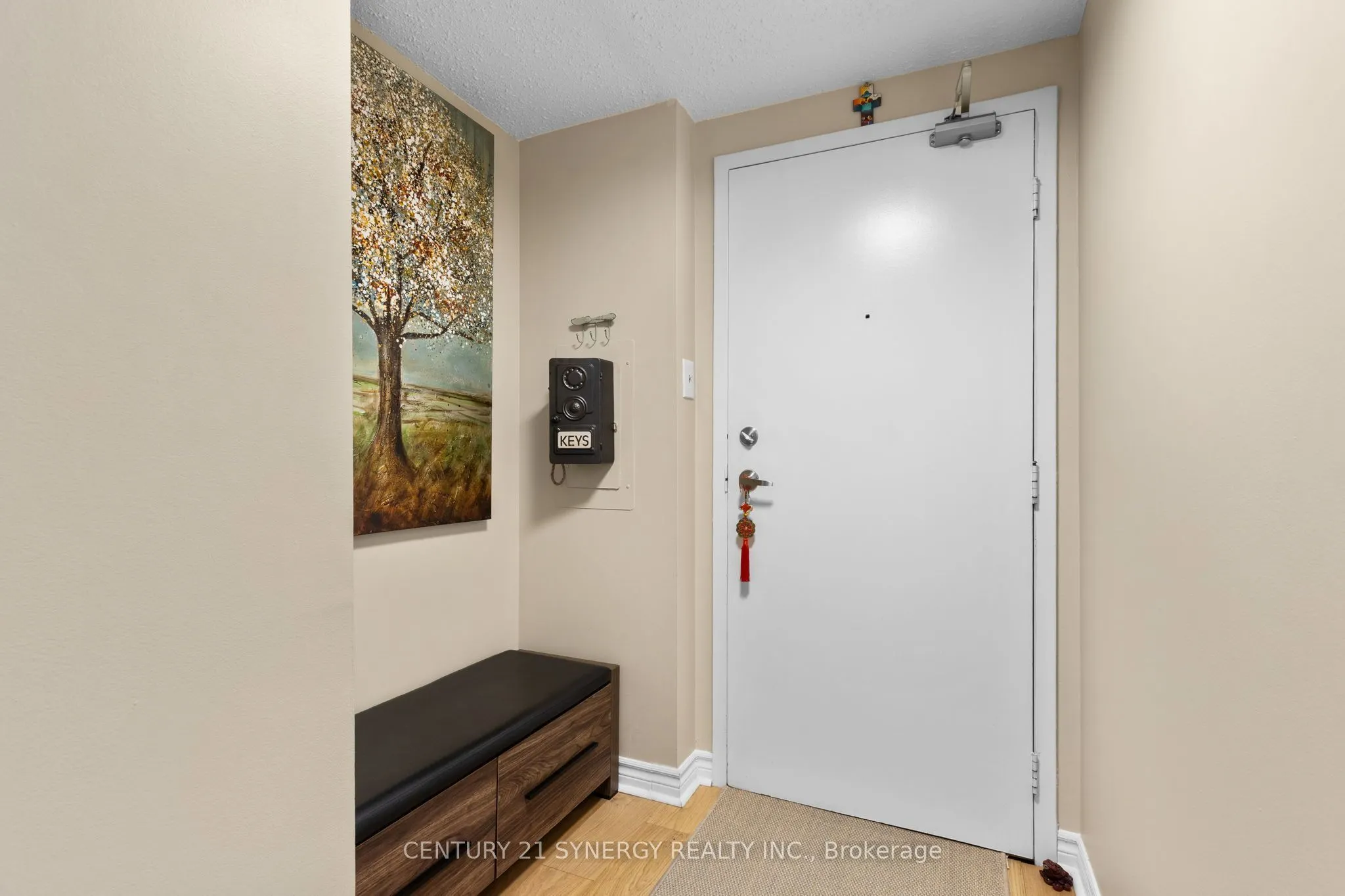 530 Laurier Avenue W #1605