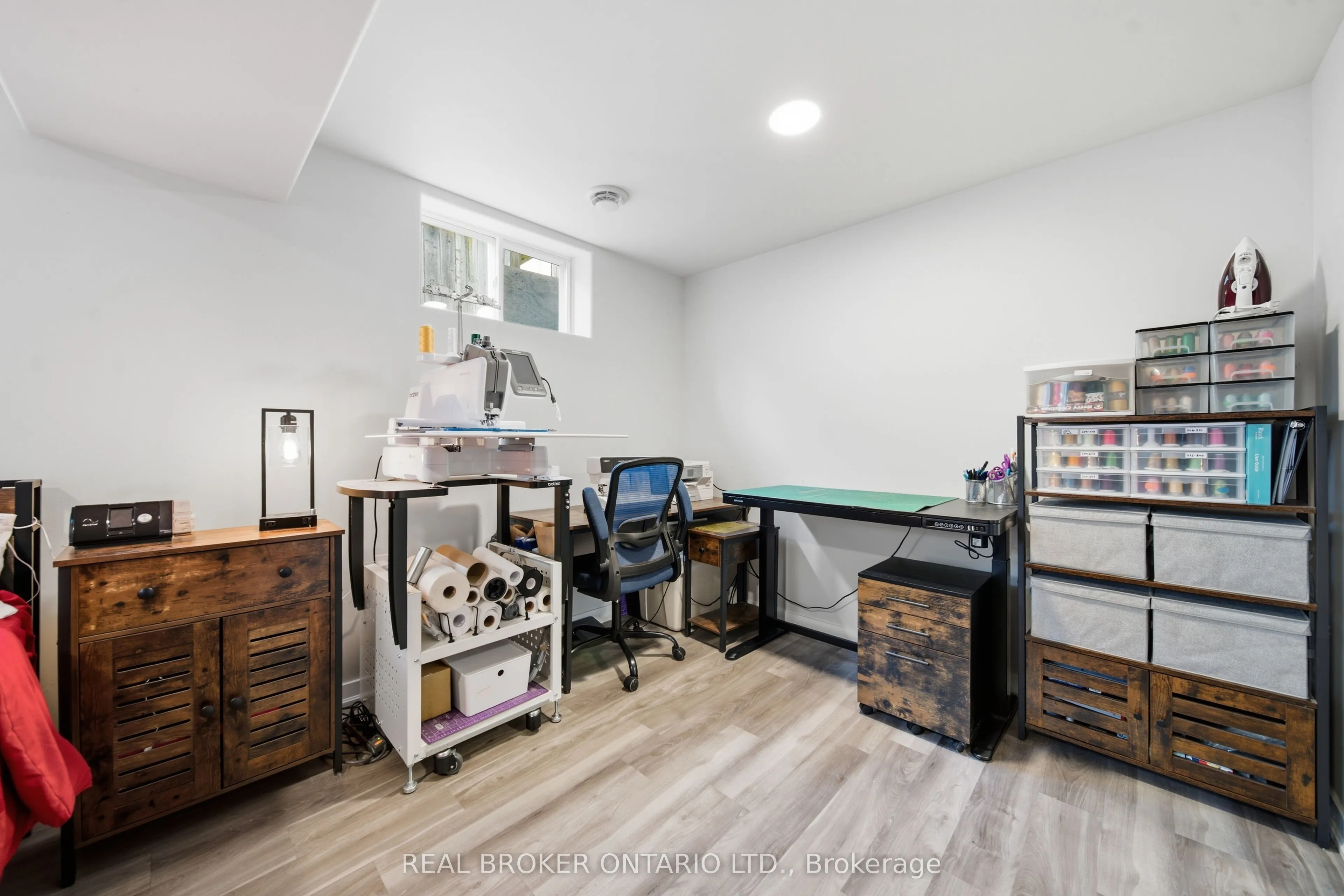 35 Perth Road