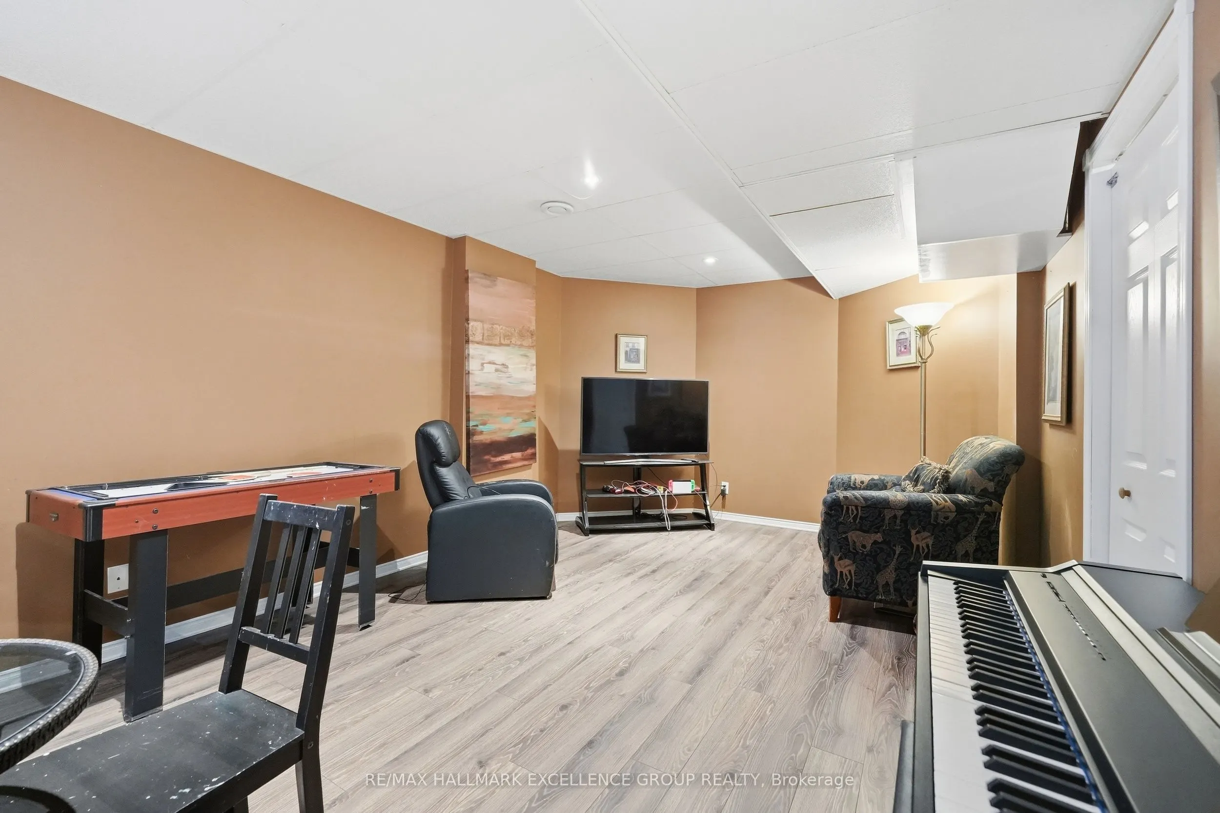 1611 Sebastien Crescent