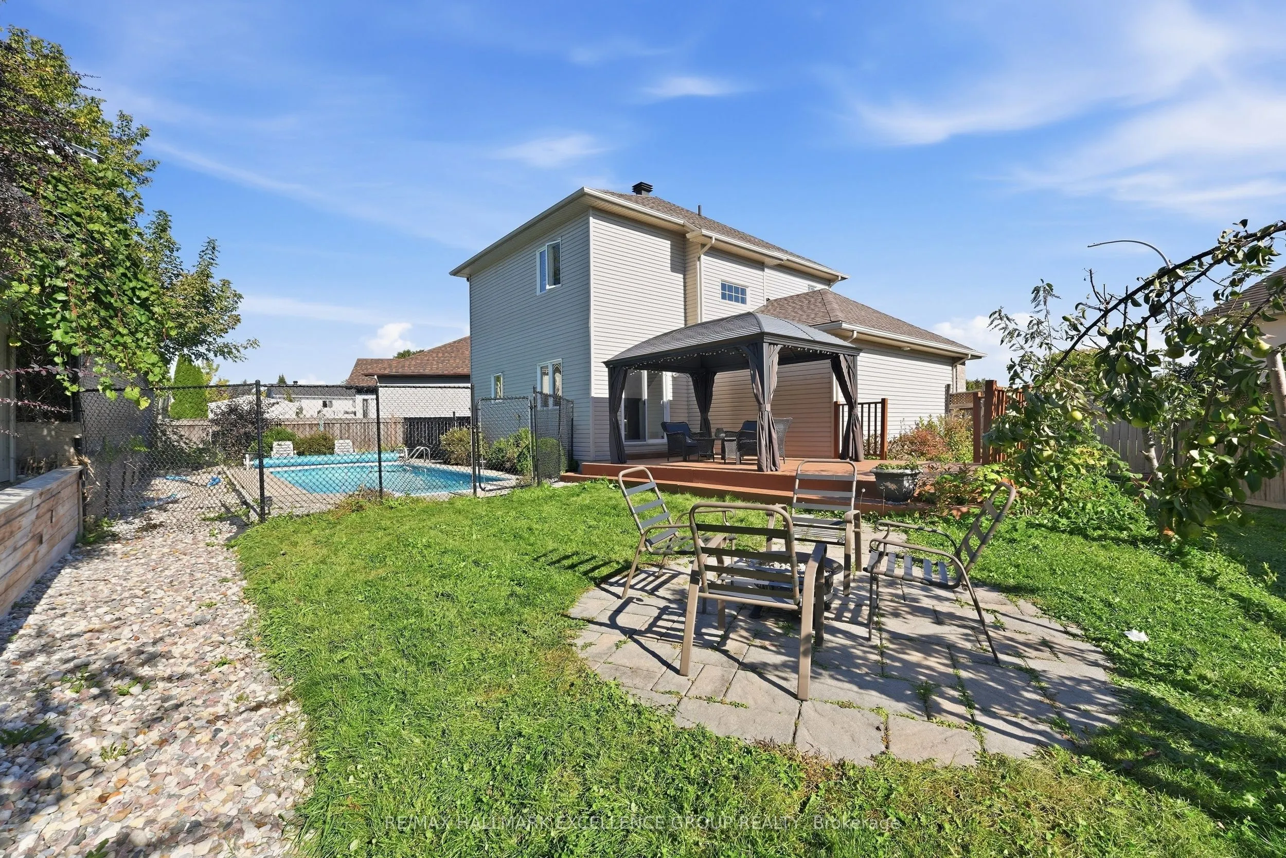 1611 Sebastien Crescent