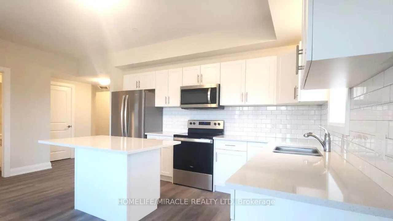 118 Summersides Boulevard #113