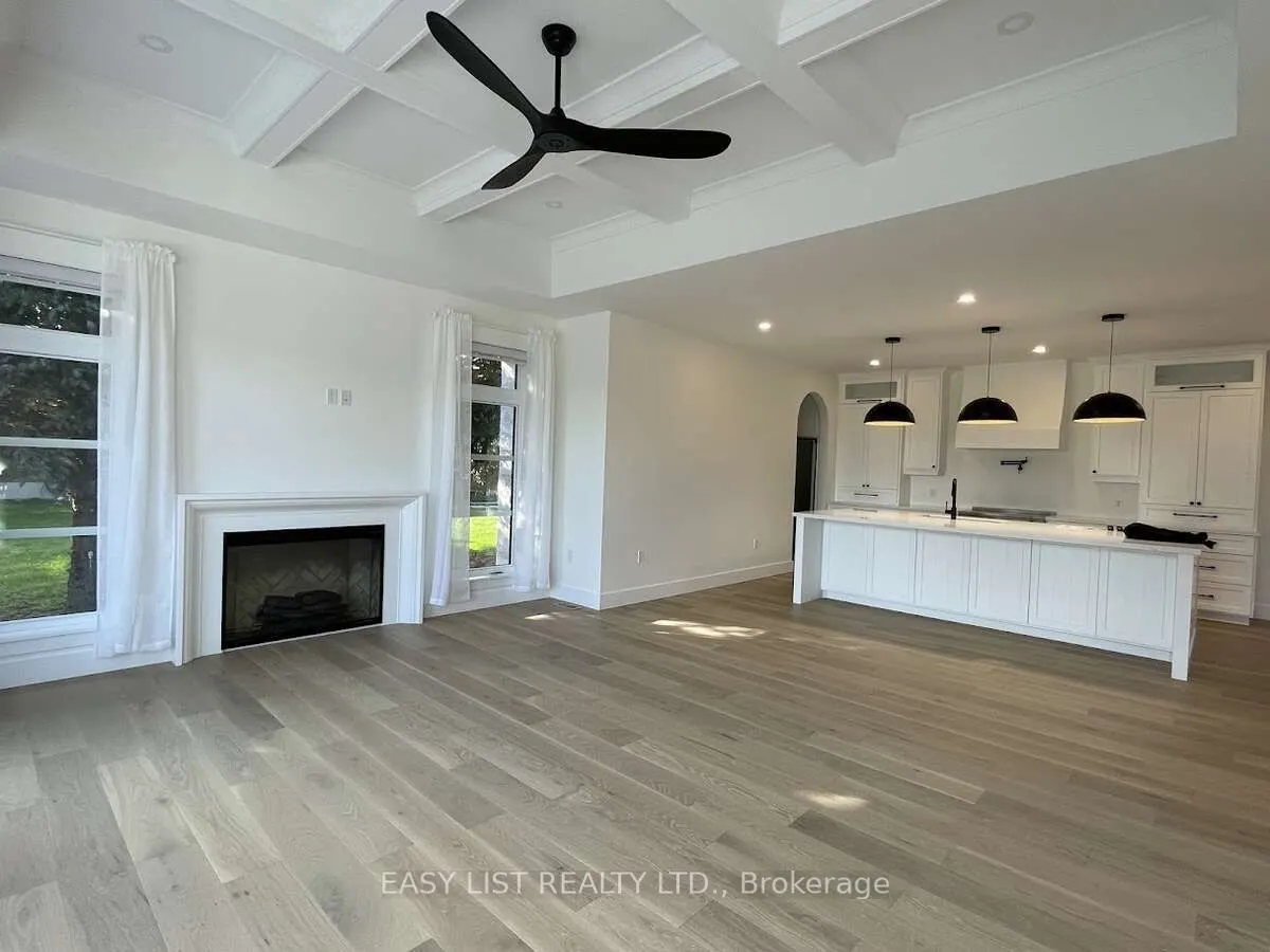 8 Tanager Drive