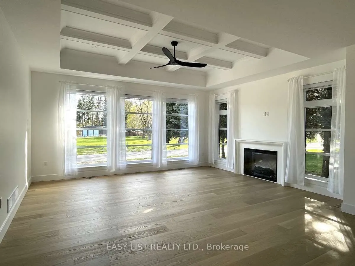 8 Tanager Drive