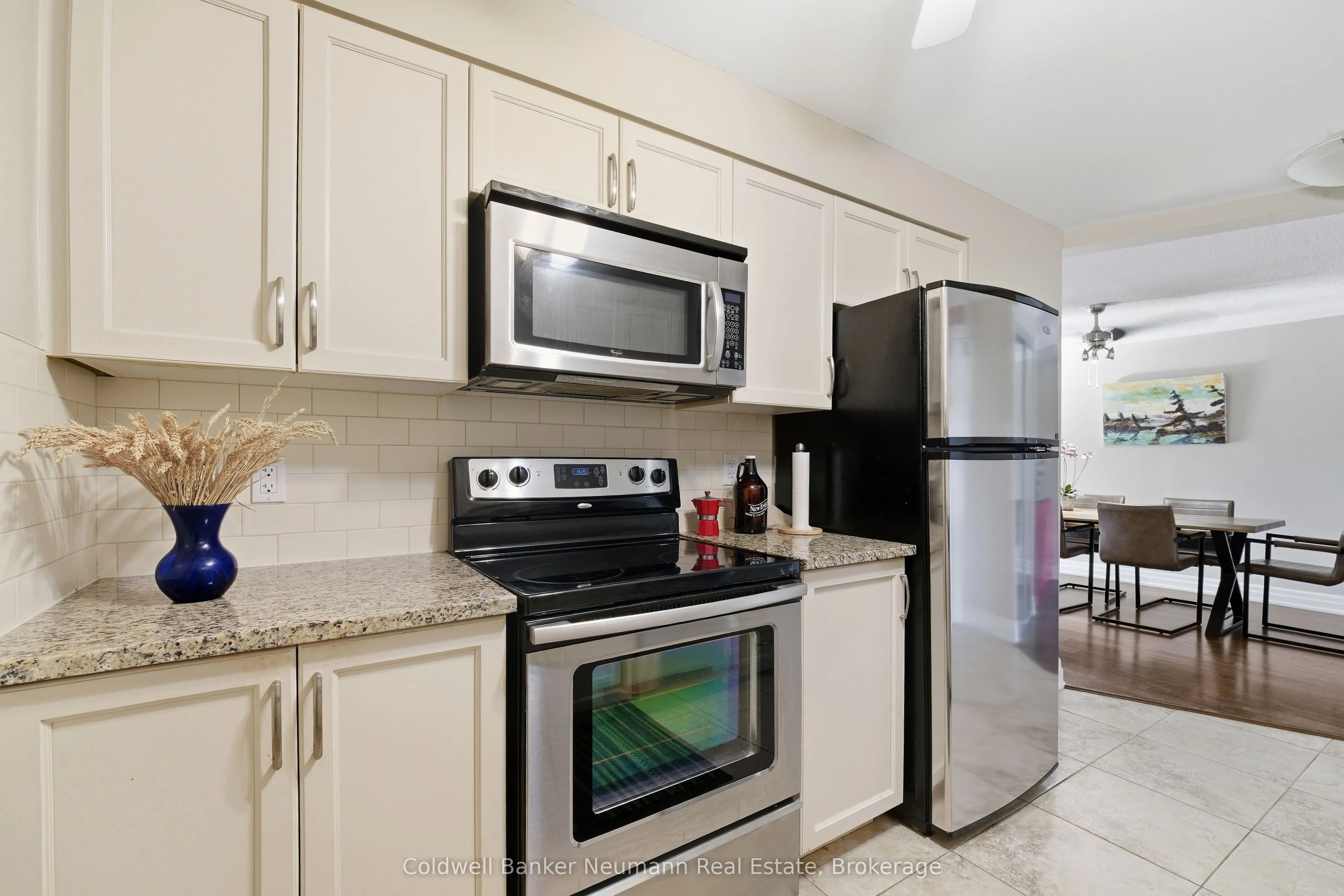 55 Yarmouth Street #803
