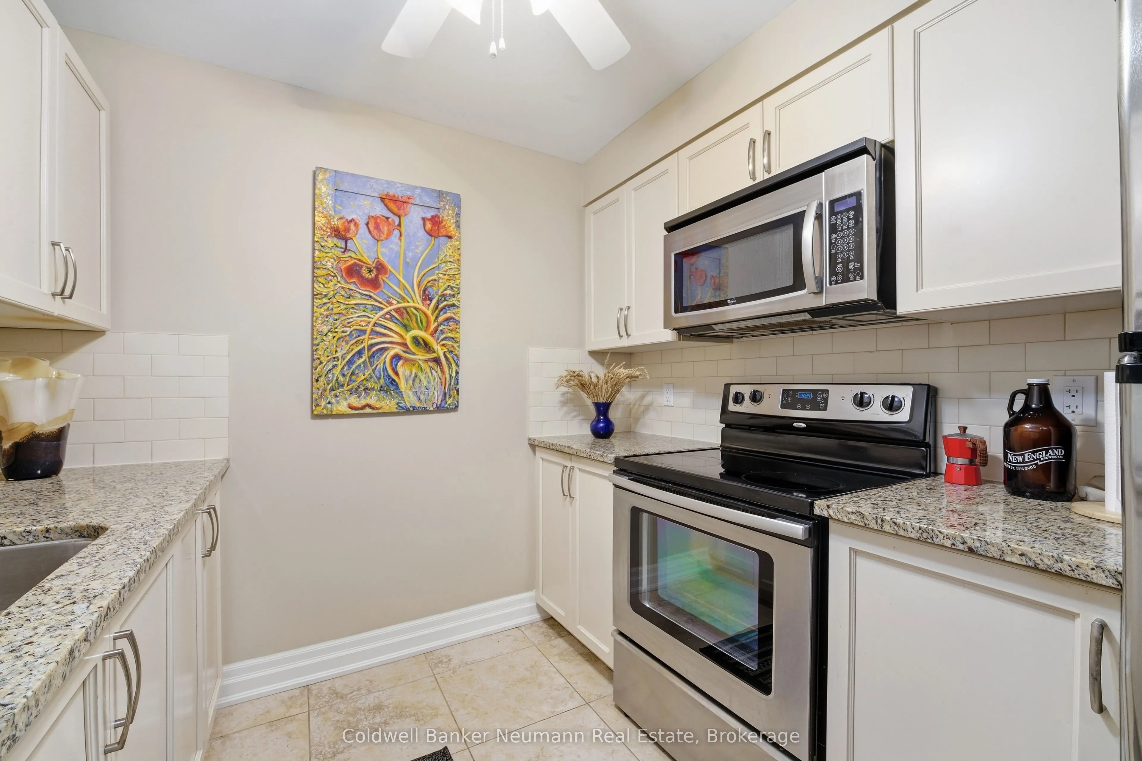55 Yarmouth Street #803