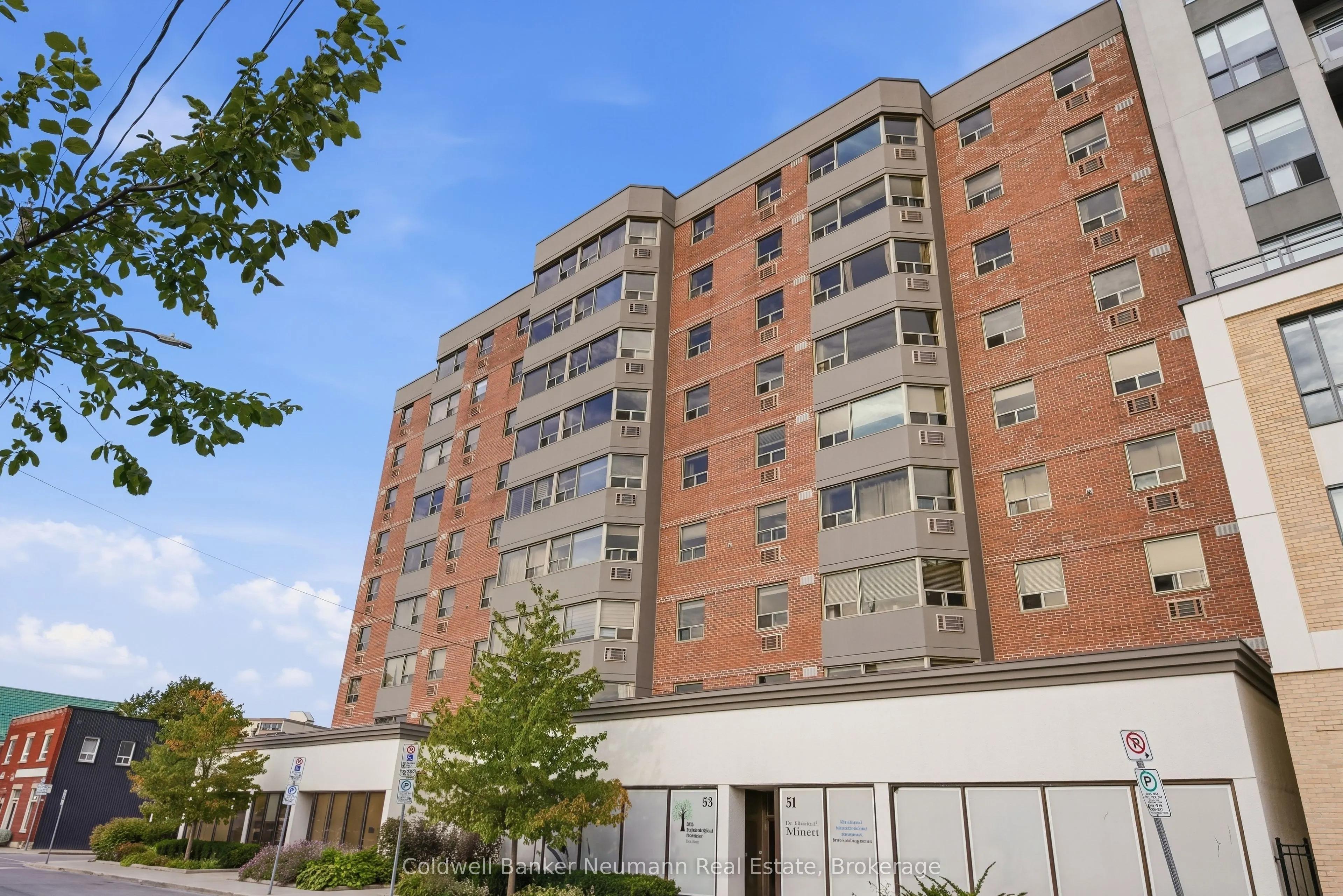 55 Yarmouth Street #803