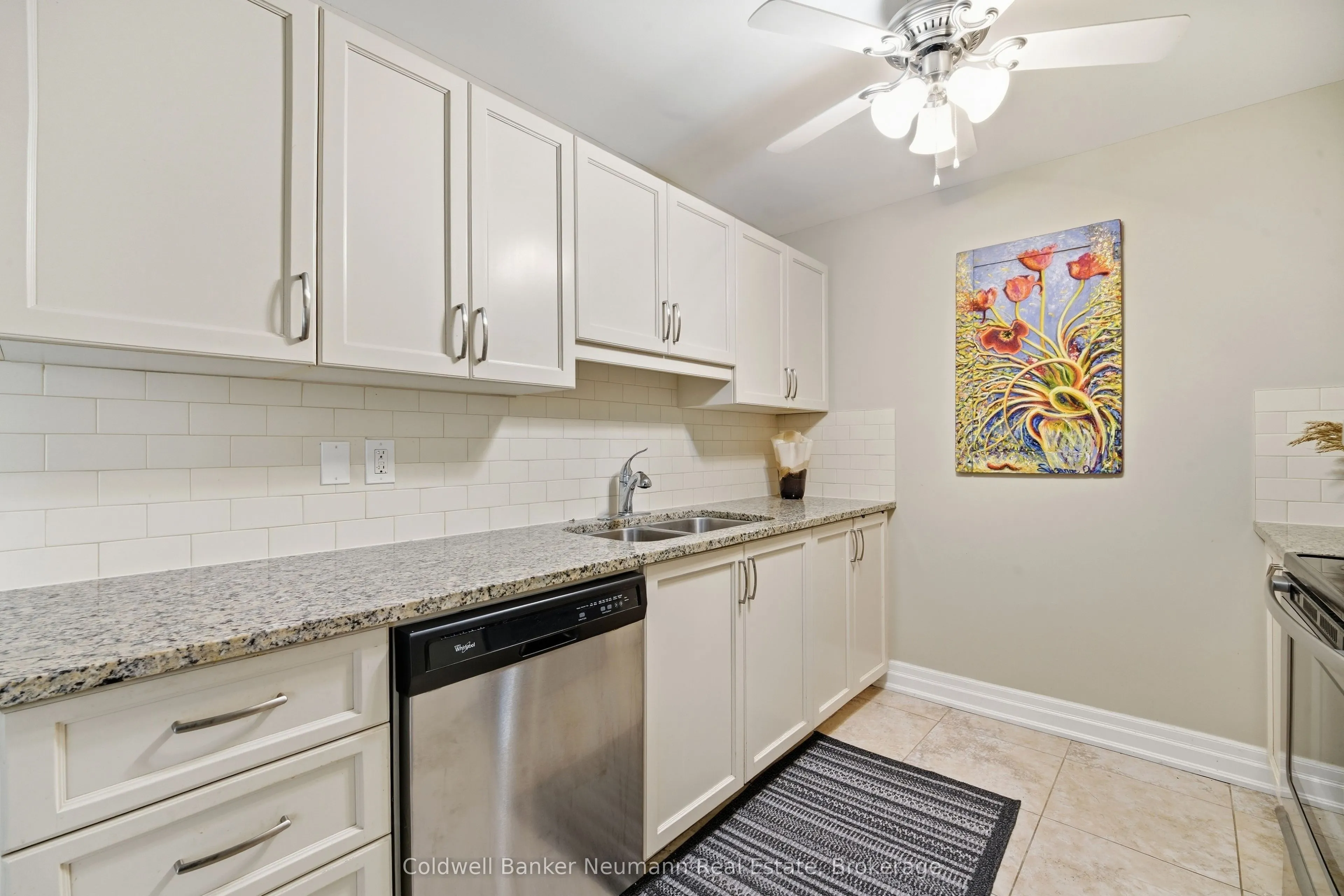 55 Yarmouth Street #803