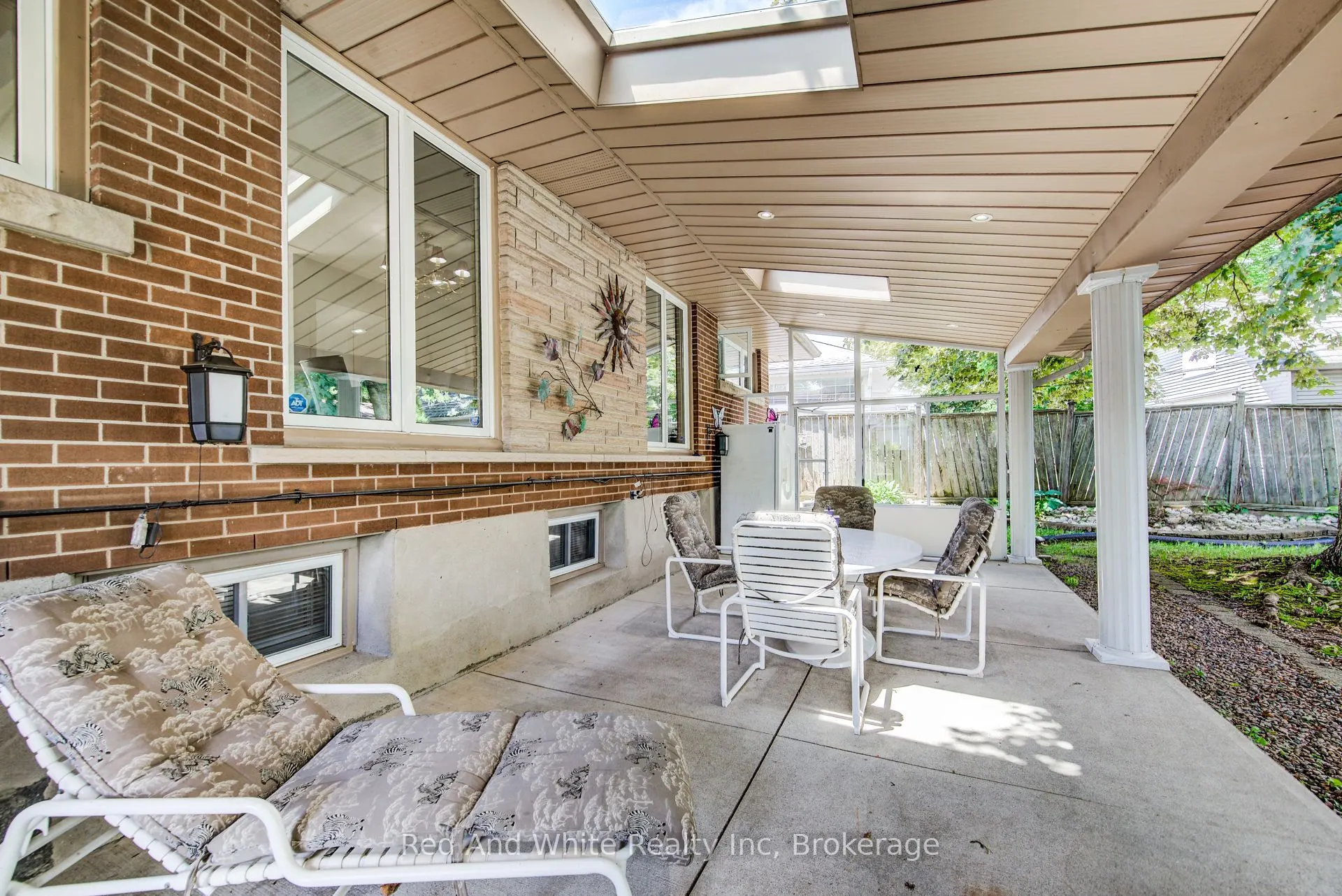 192 Warren Road