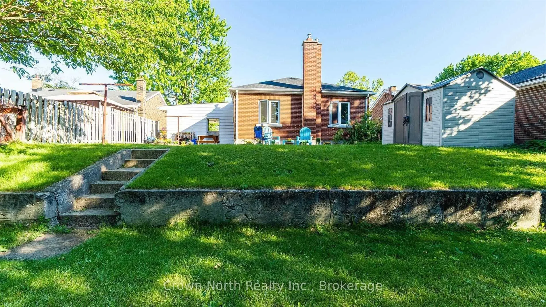 196 Blucher Street