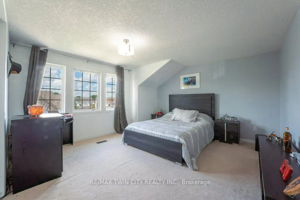 110 Activa Avenue #E33