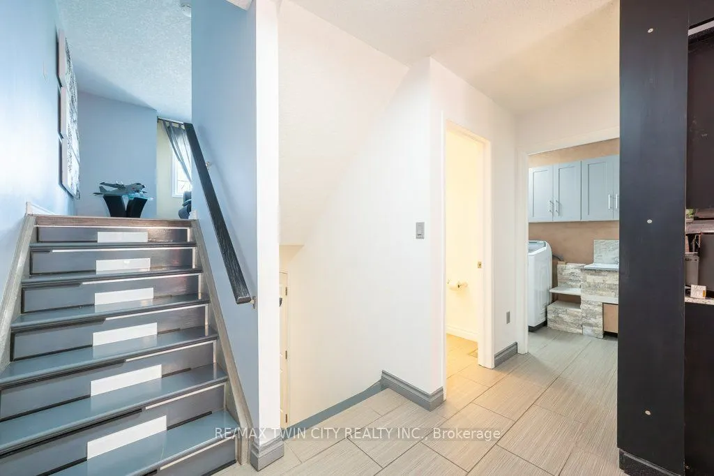110 Activa Avenue #E33