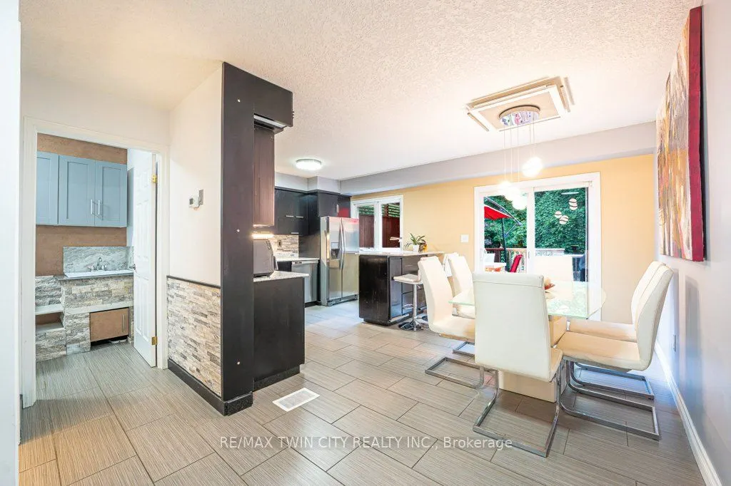 110 Activa Avenue #E33