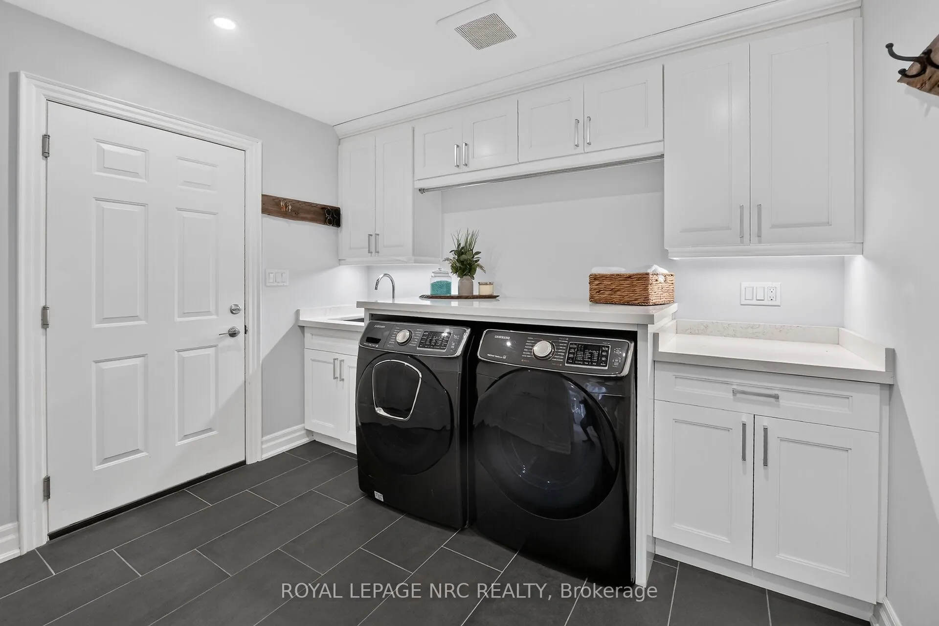 22 Crerar Avenue