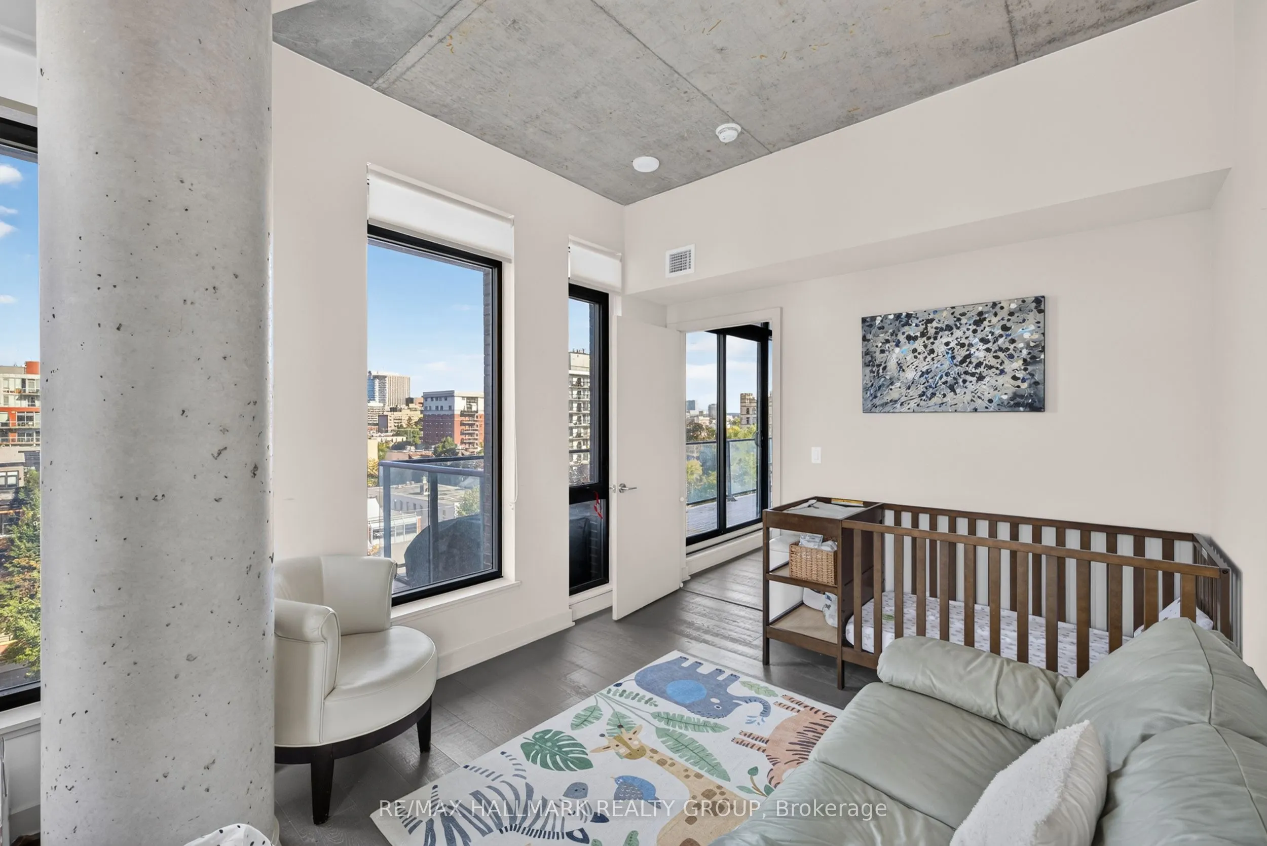 203 Catherine Street #714