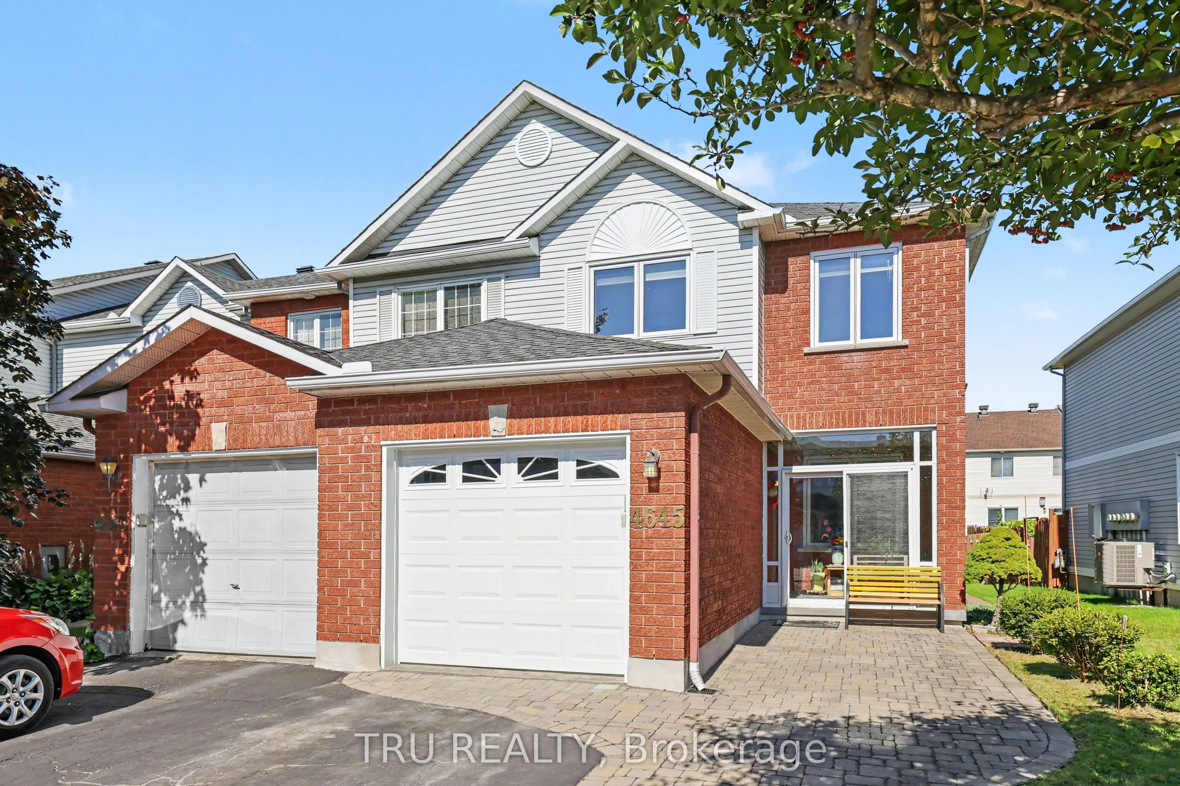 4645 Ogilvie Walk Crescent
