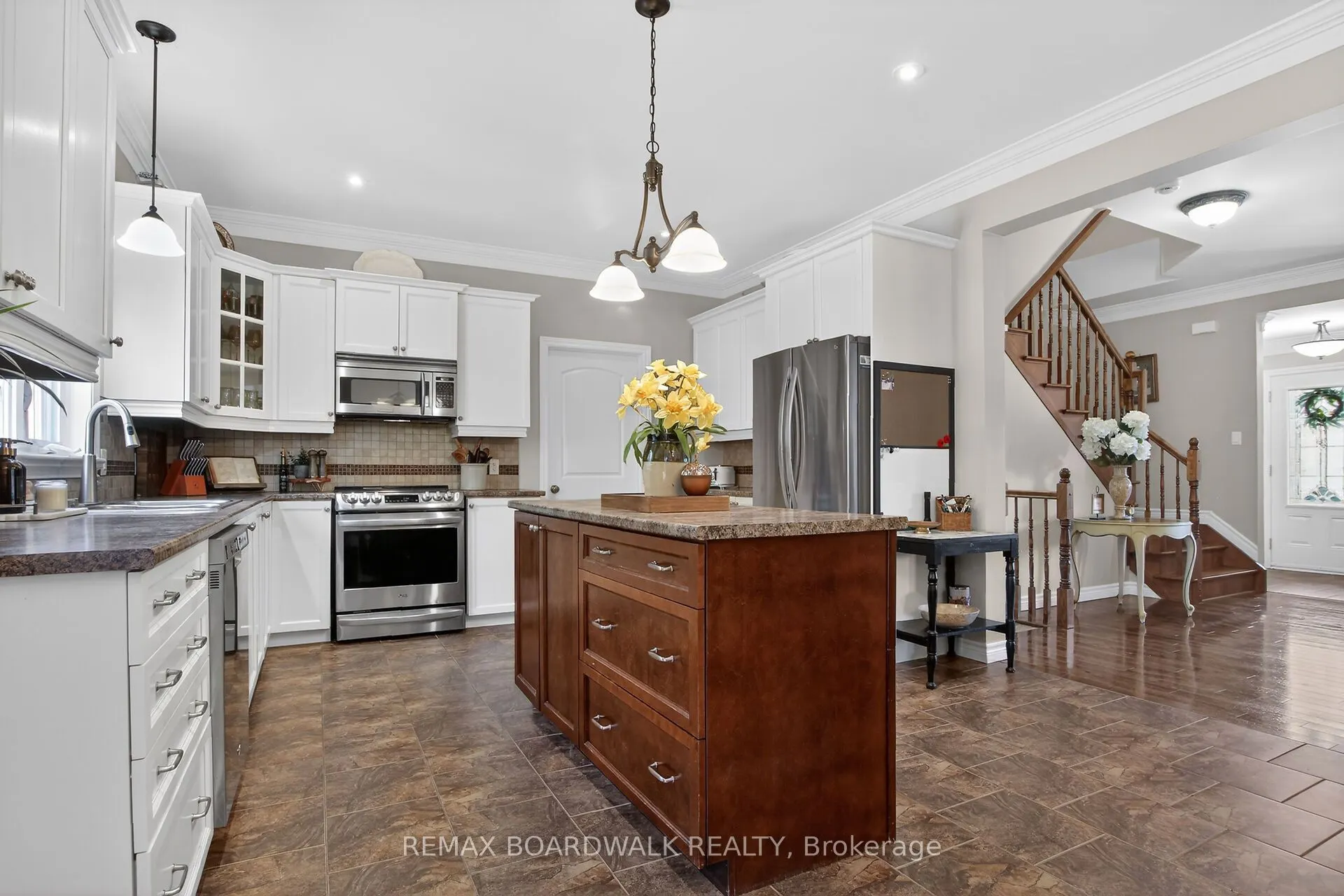 375 Quartz Avenue